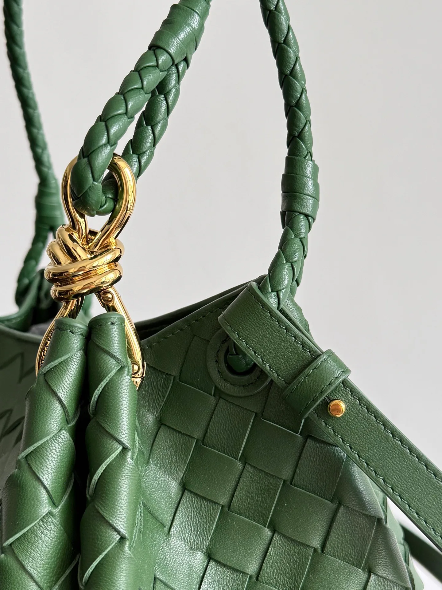 Women's Classic Handbags BOTTEGA VENETA 18367494