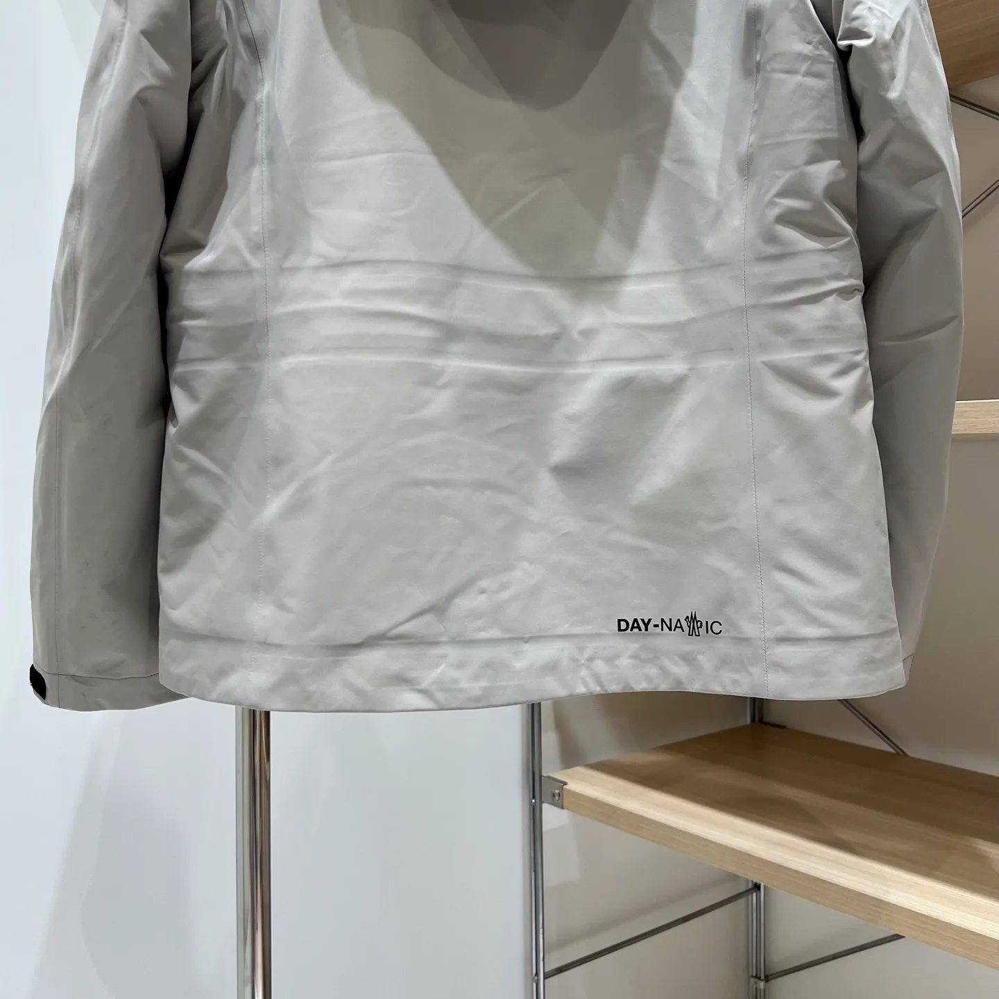 Women's Jackets And Down Jackets MONCLER 18131363