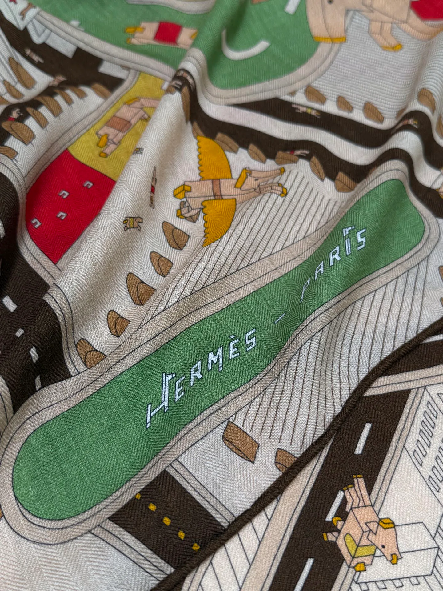 Silk Scarves HERMES 18519214