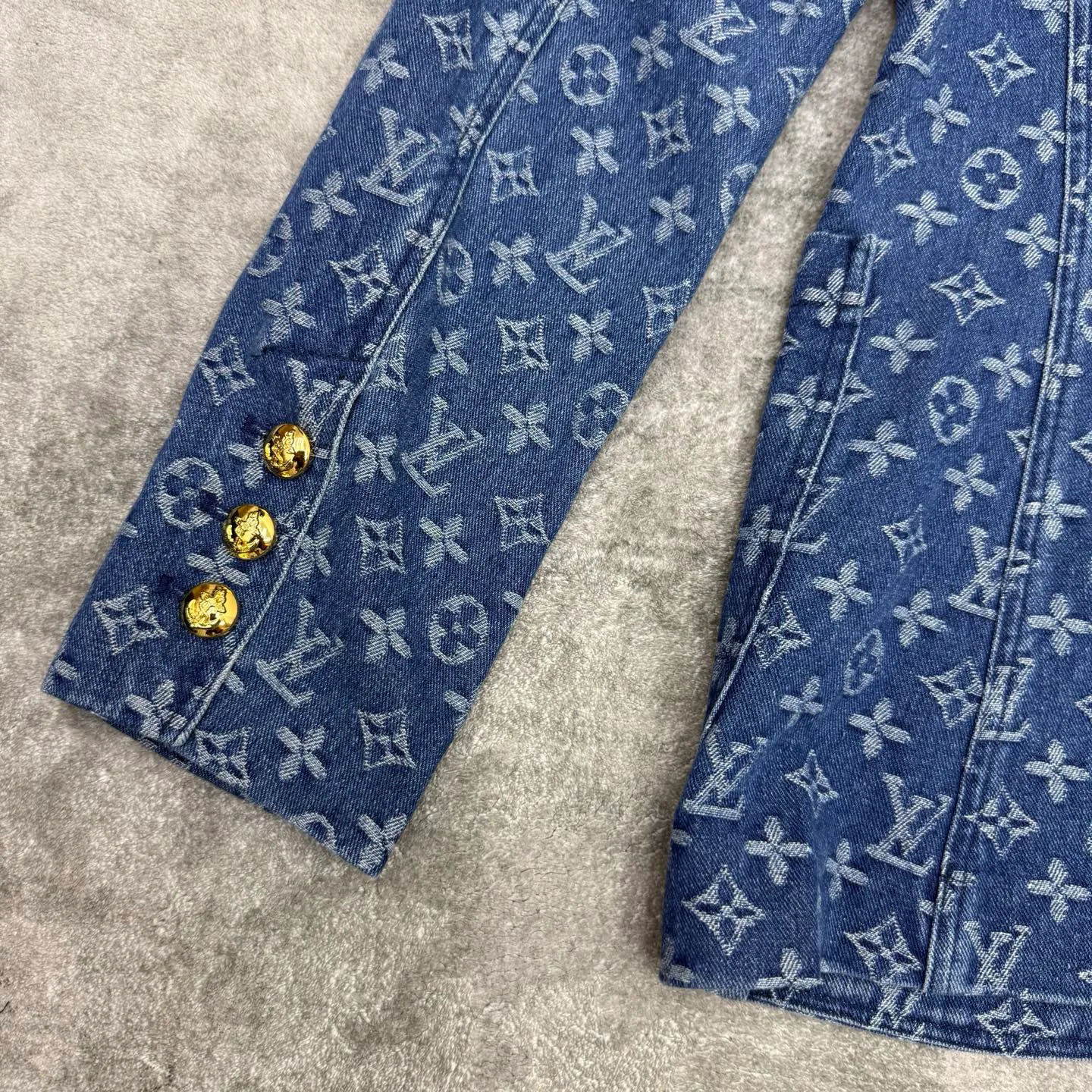 Women's Blazers LOUIS VUITTON 18348268
