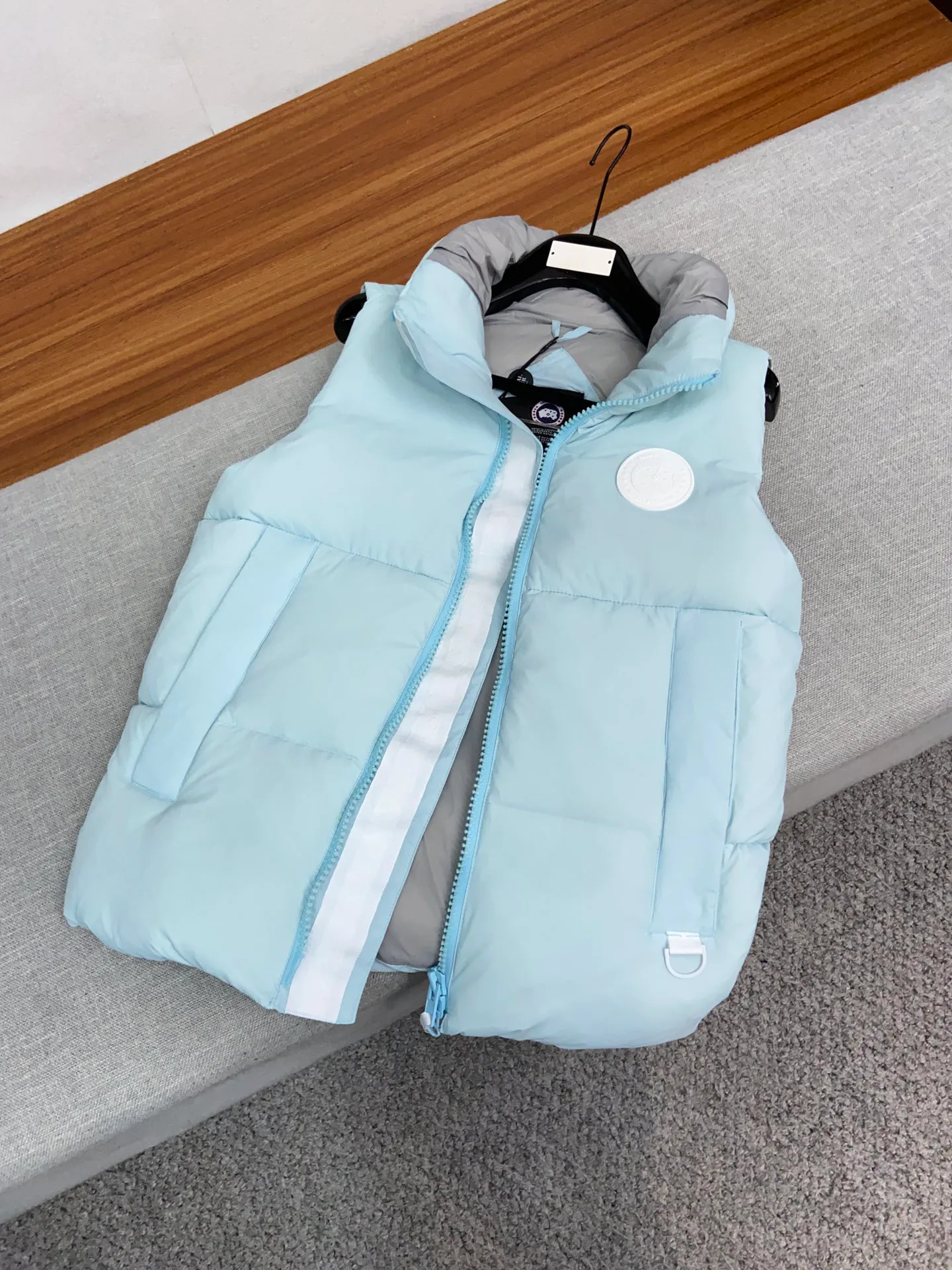 Жилеты Мужские Canada Goose 18684498