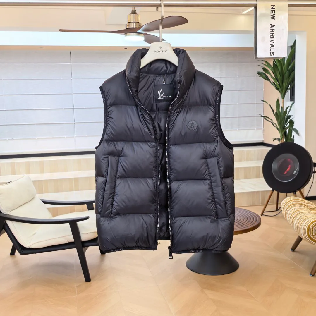Women's Vests MONCLER 18130365