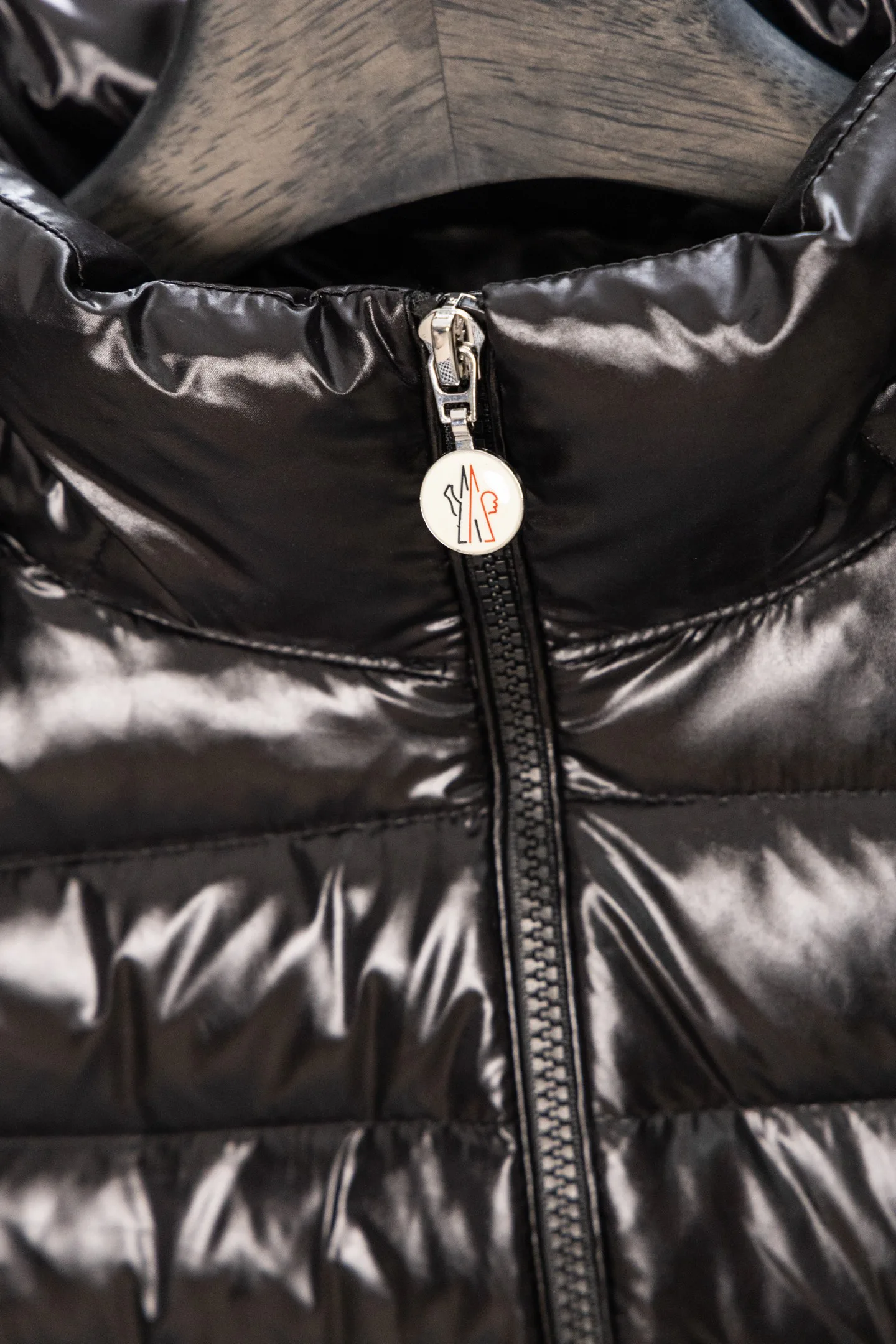 Men's Jackets And Down Jackets MONCLER 18507212