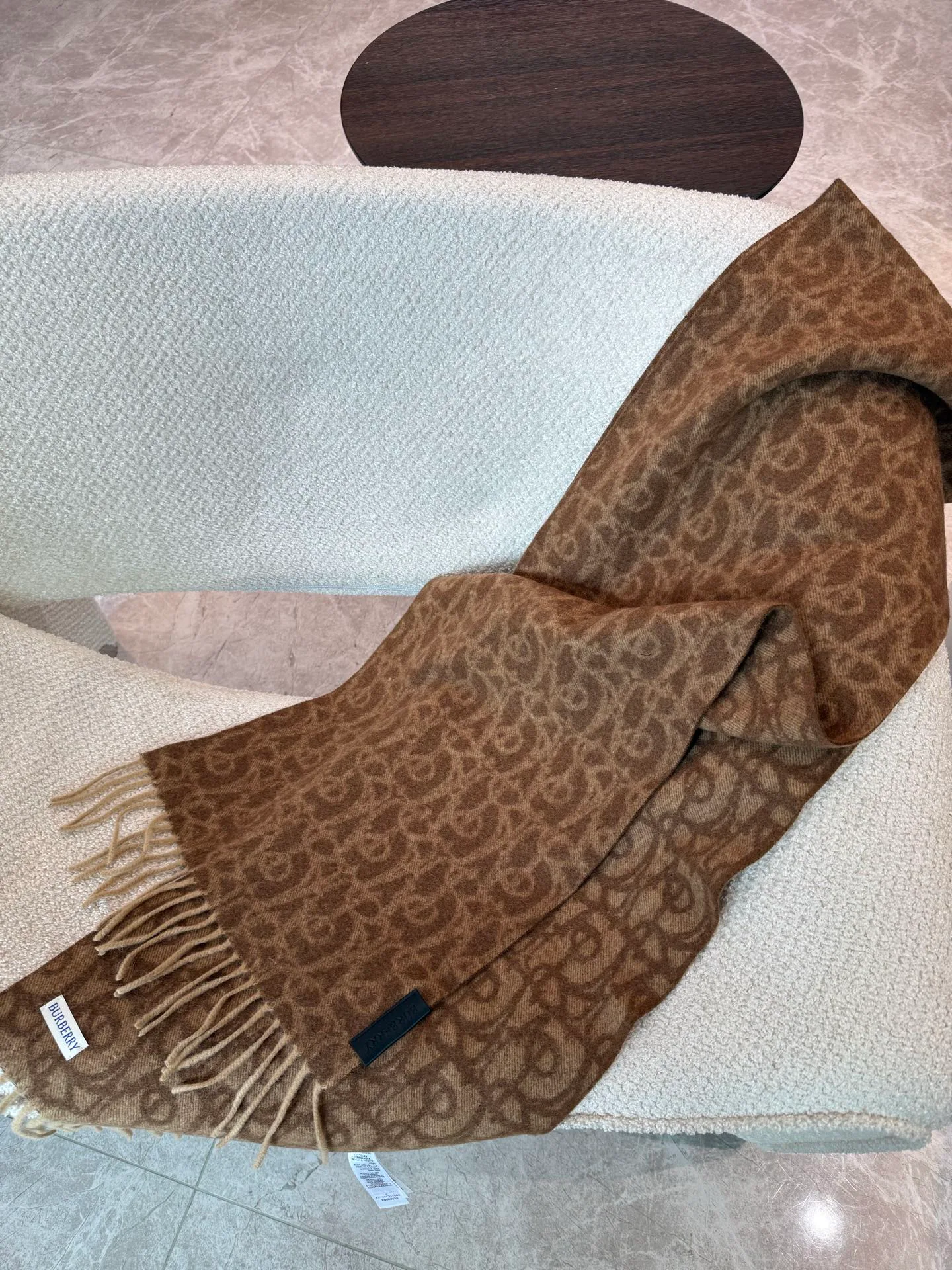 Scarves BURBERRY 18002703