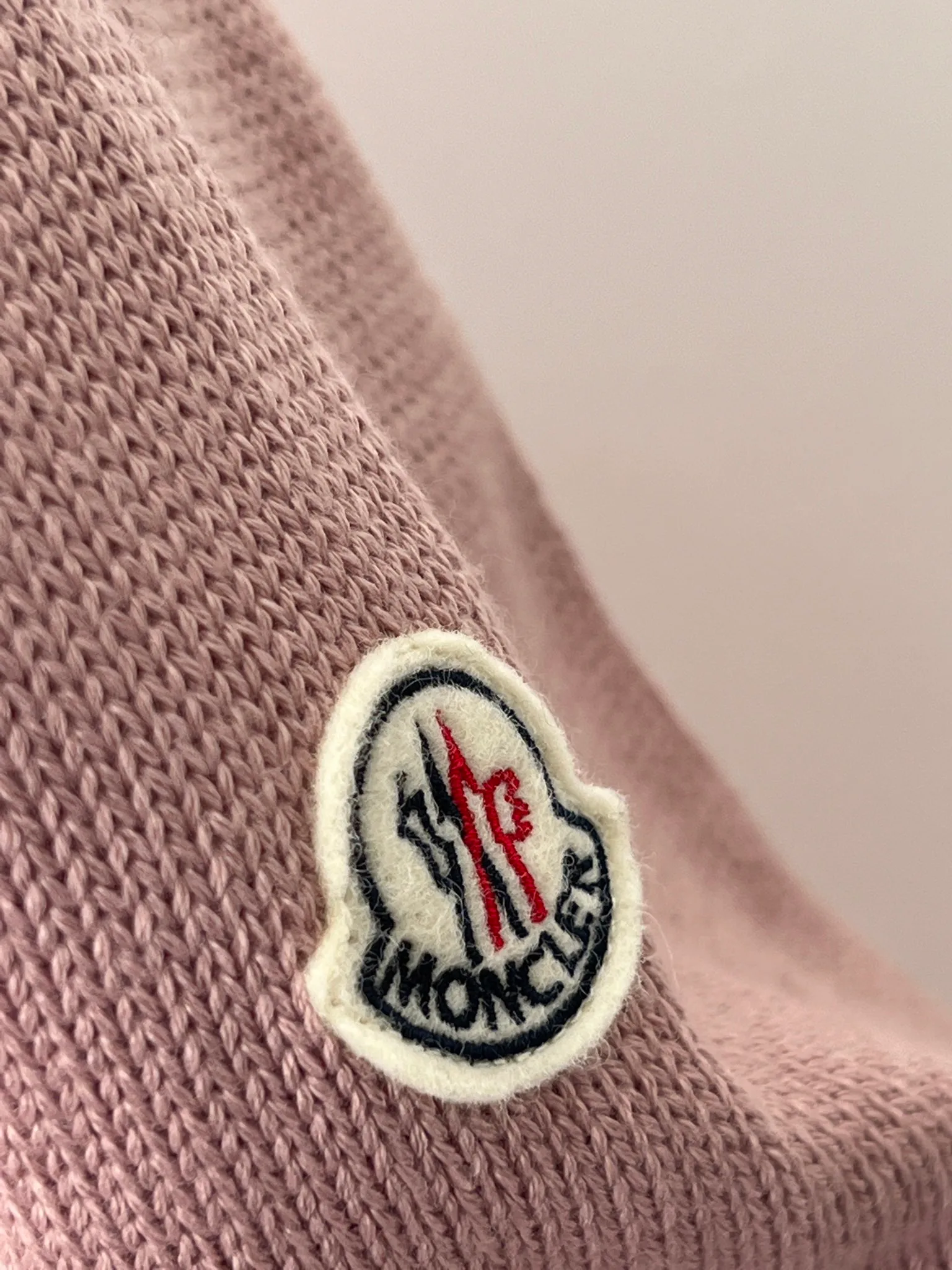Women's Jackets And Down Jackets MONCLER 18416146