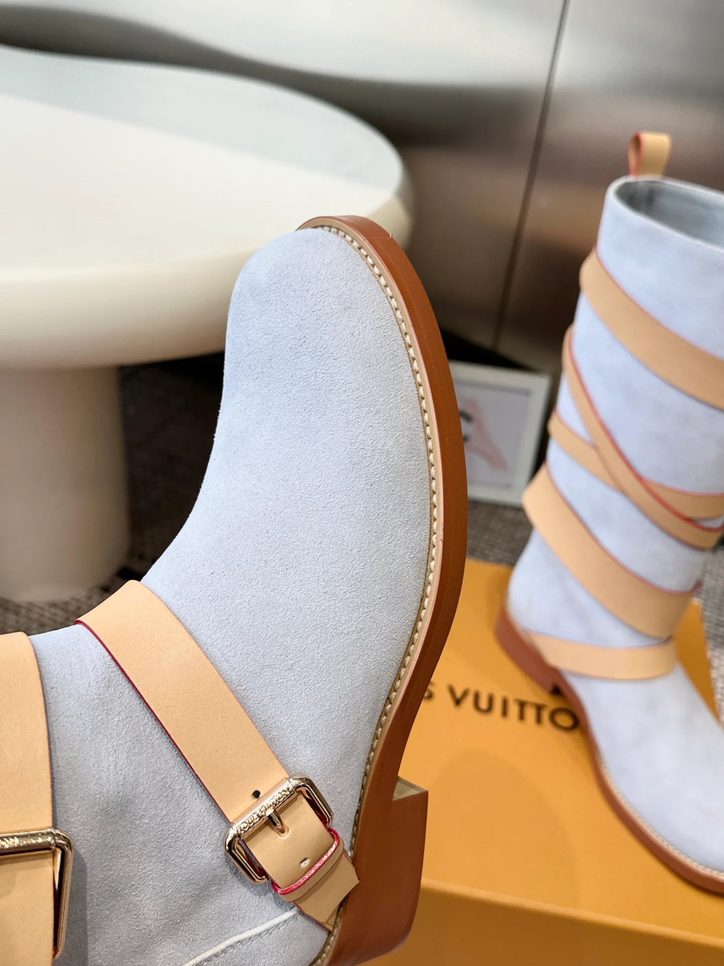 Сапоги Женские Louis Vuitton 18619023