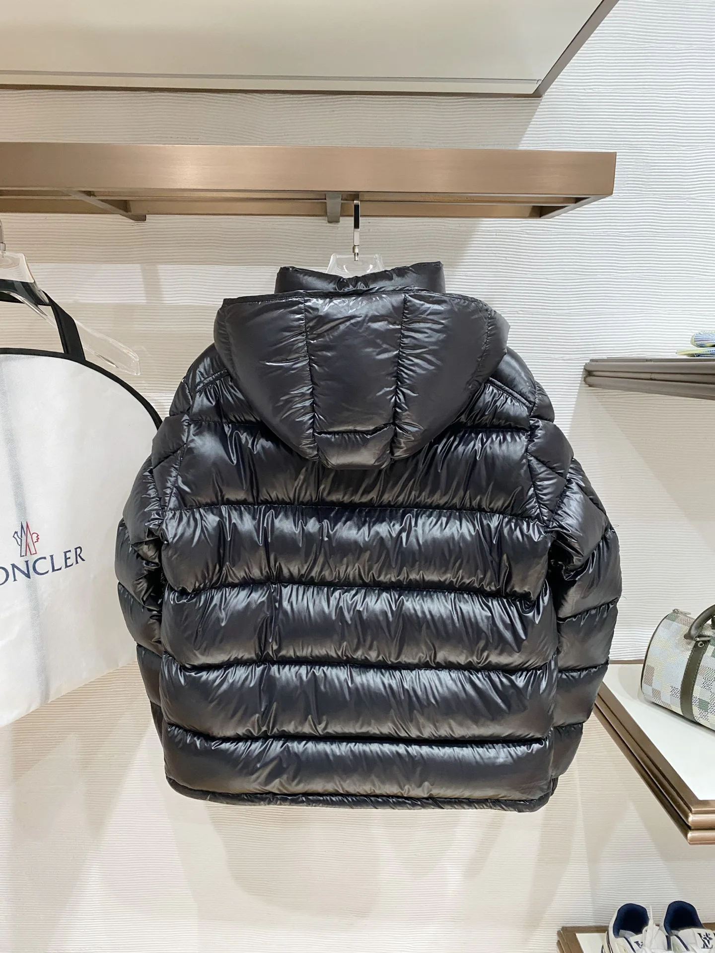 Men's Jackets And Down Jackets MONCLER 17896865