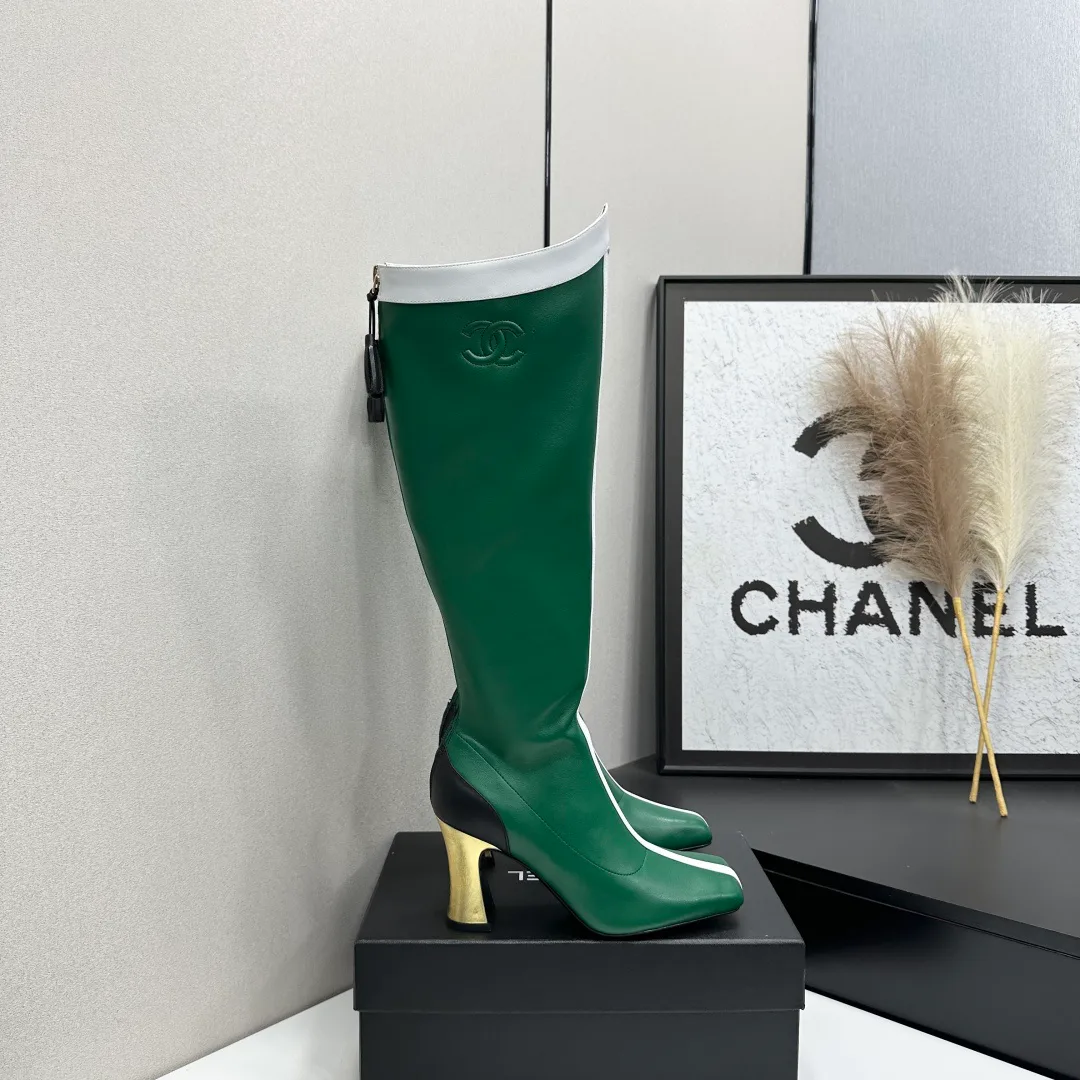Women's Boots CHANEL 18366731