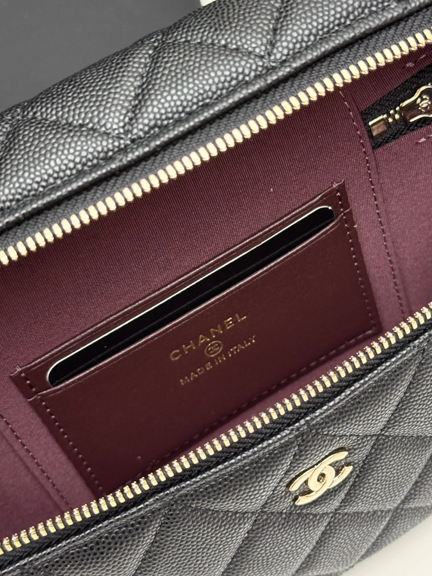 Women's Classic Handbags CHANEL 17949113