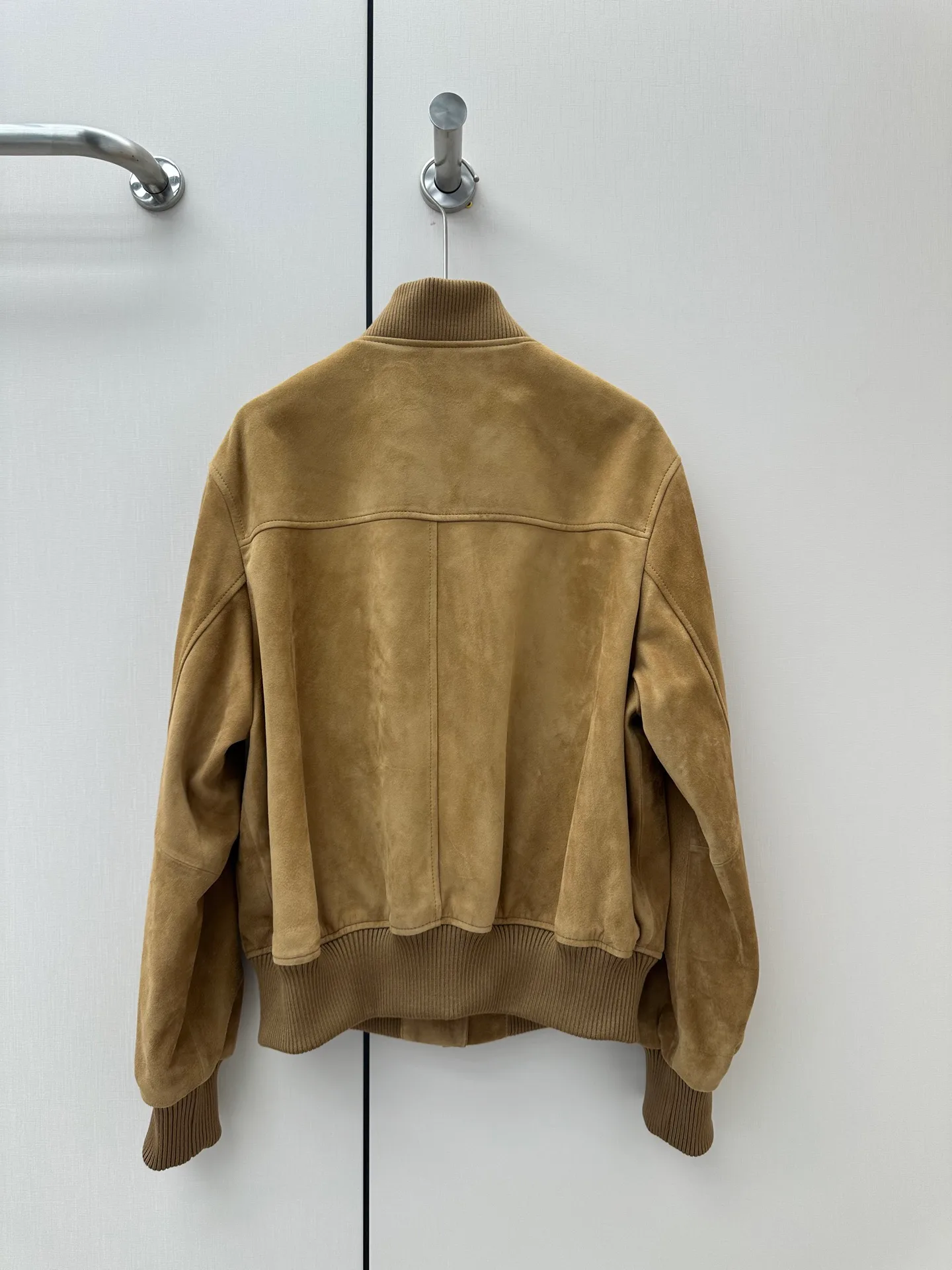 Women's Leather Jackets And Sheepskin Coats CHANEL 18173050