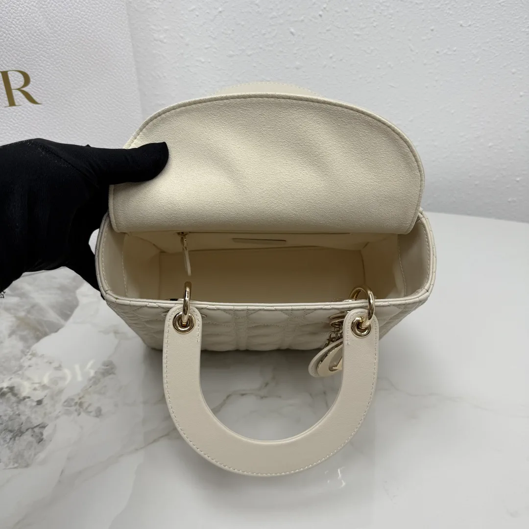Women's Classic Handbags CHRISTIAN DIOR 18116405