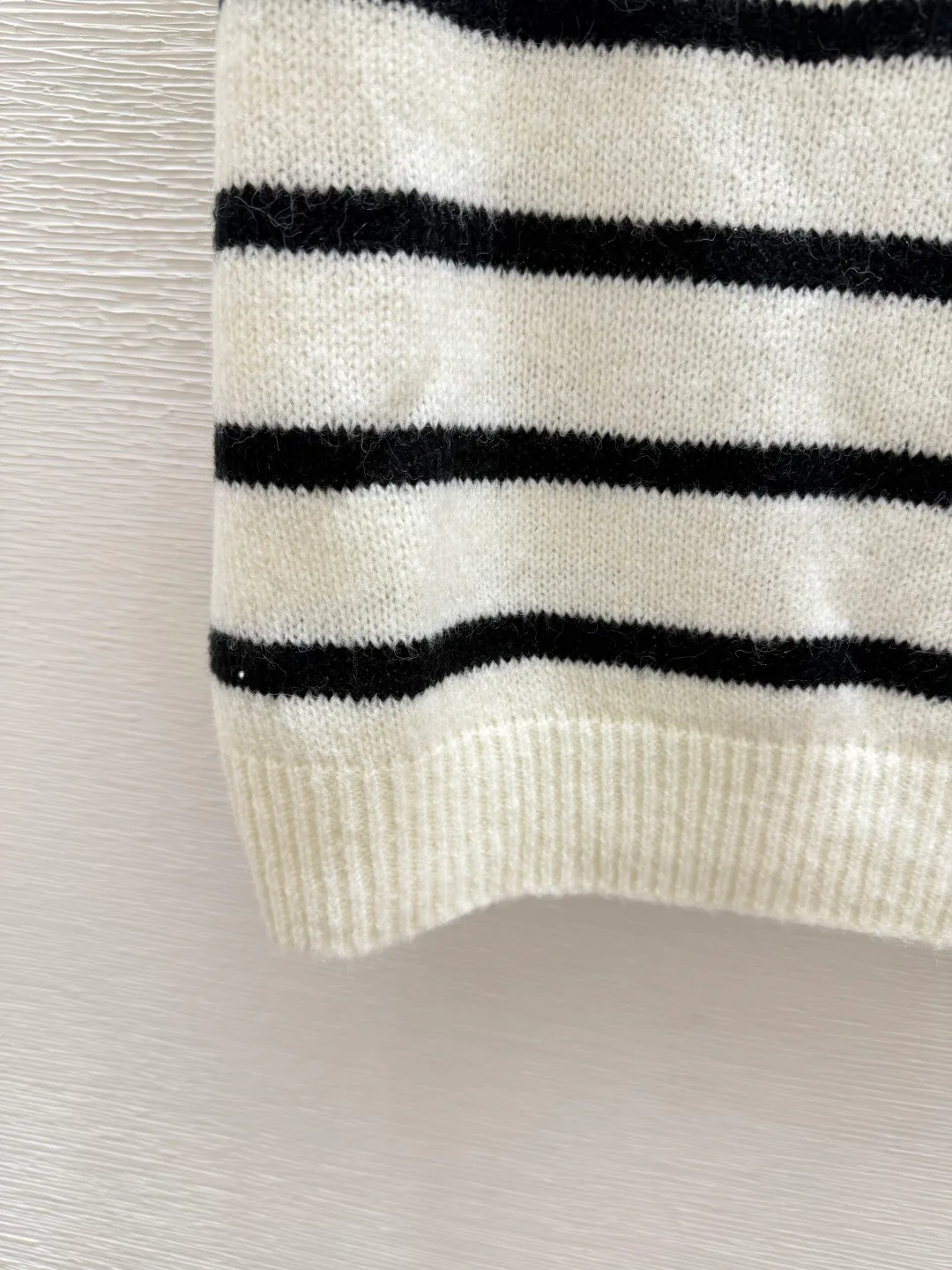 Women's Jumpers And Sweaters CHANEL 18138117