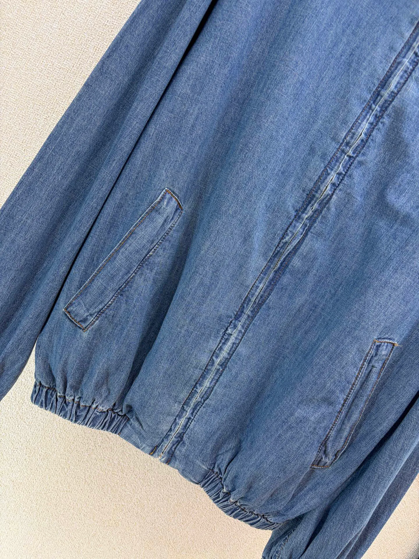 Women's Jackets And Down Jackets MIU MIU 18127618