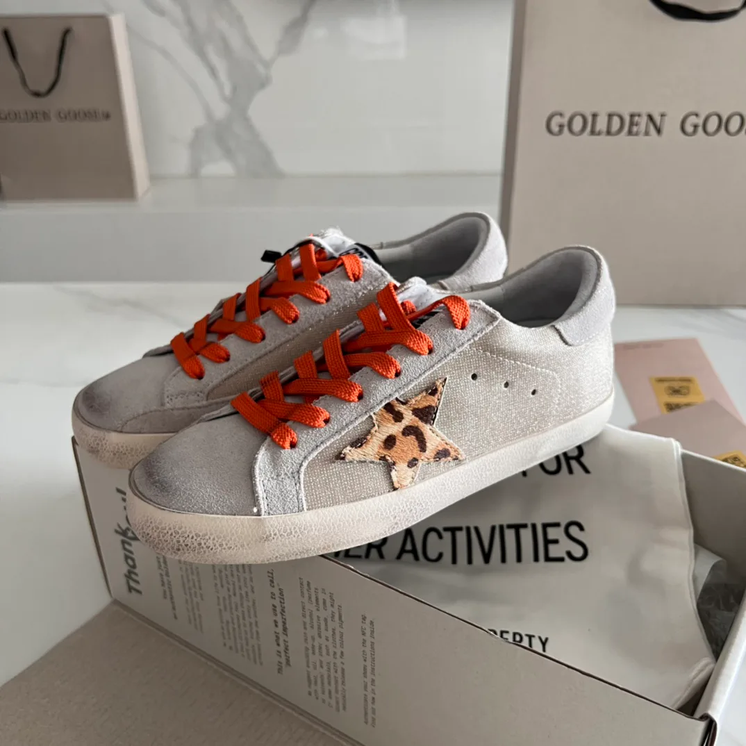 Women's Sneakers GOLDEN GOOSE 16995661