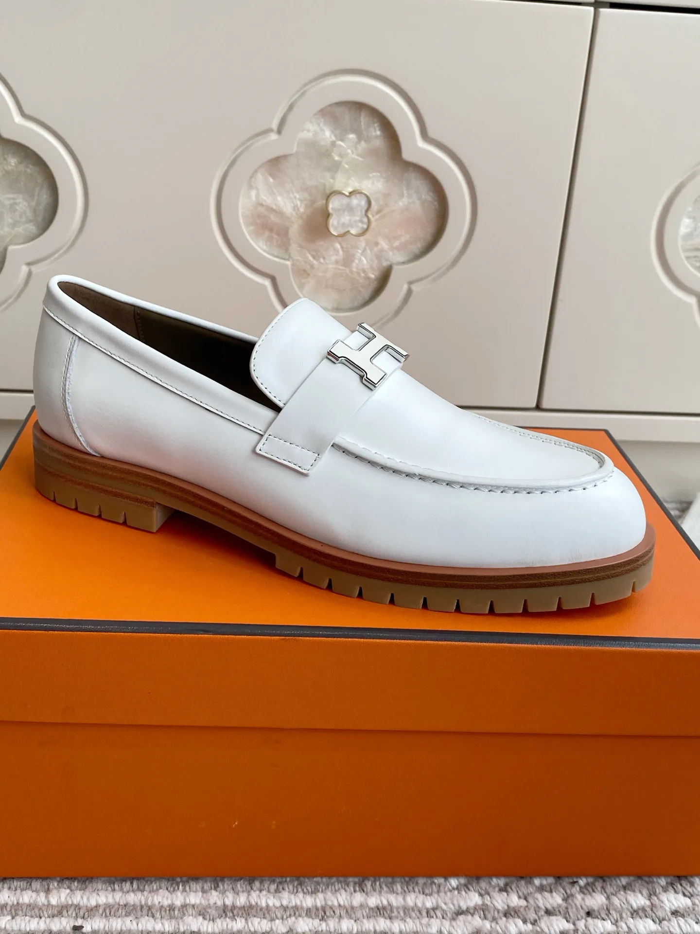 Women's Loafers And Moccasins HERMES 17476149
