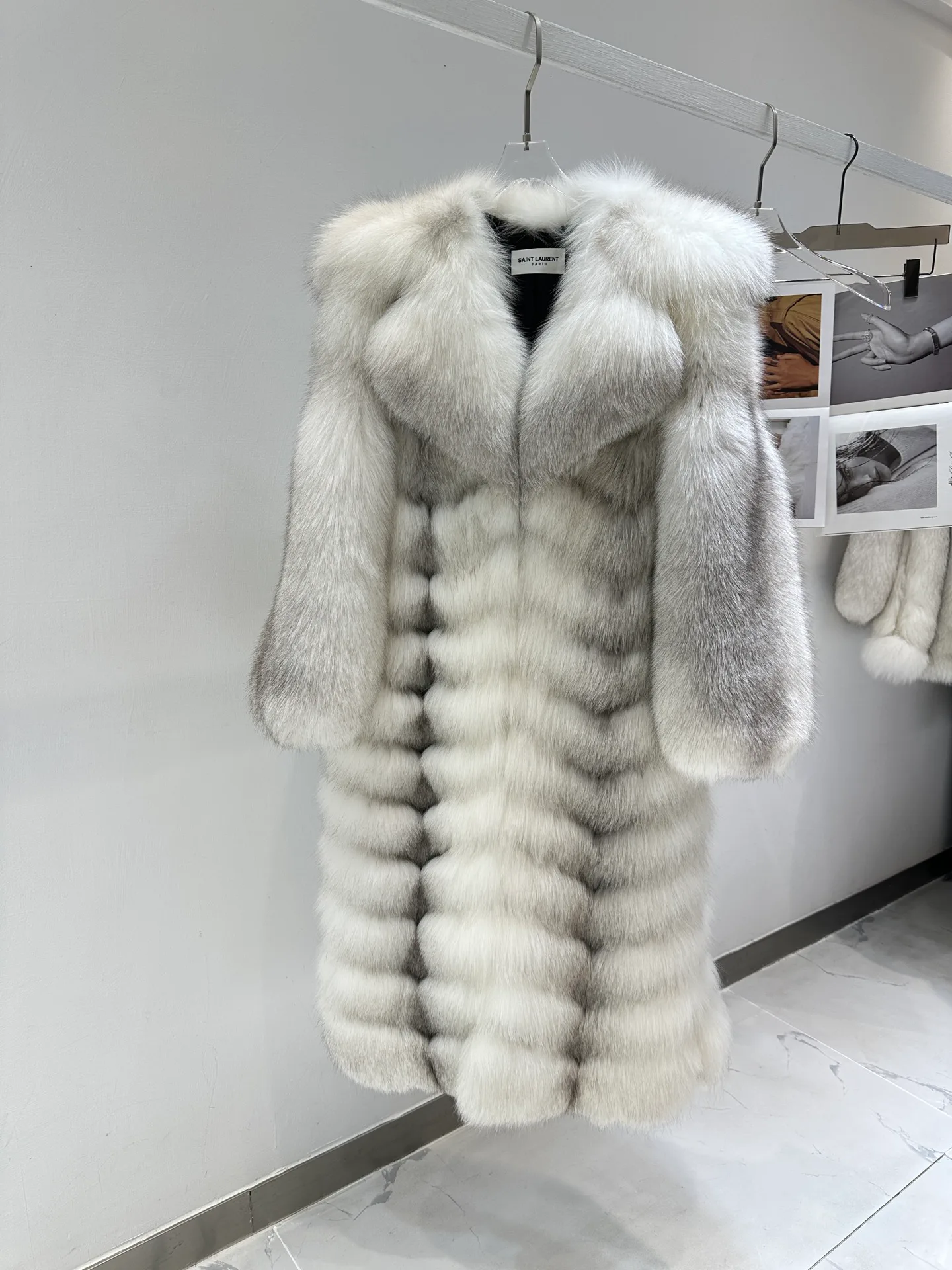 Women's Fur Coats SAINT LAURENT 18396078