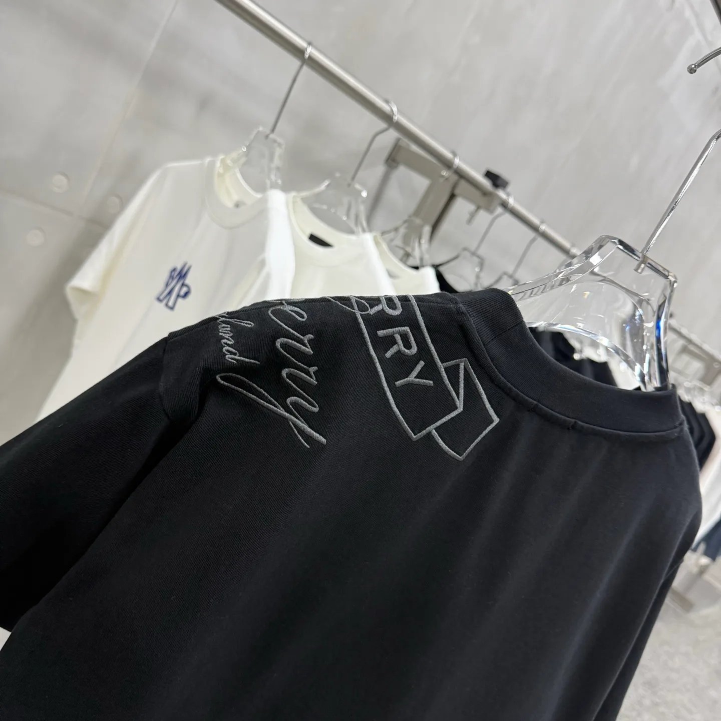 Men's T-Shirts BURBERRY 18368652