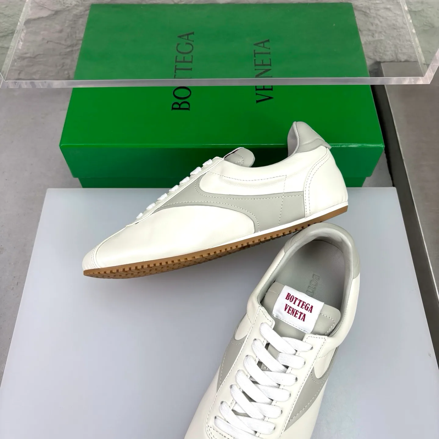 Women's Sneakers BOTTEGA VENETA 18351658