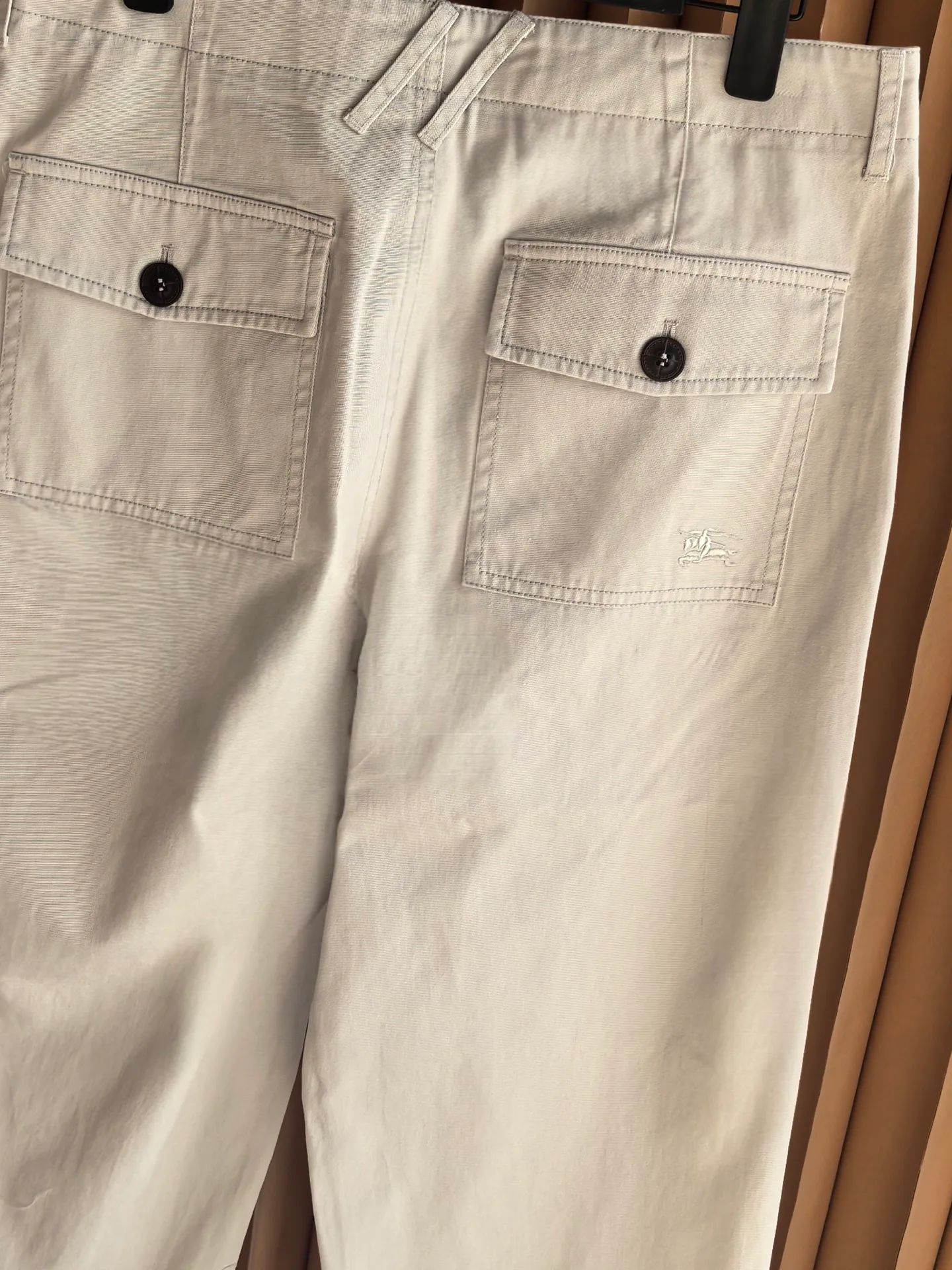 Men's Trousers BURBERRY 17412717
