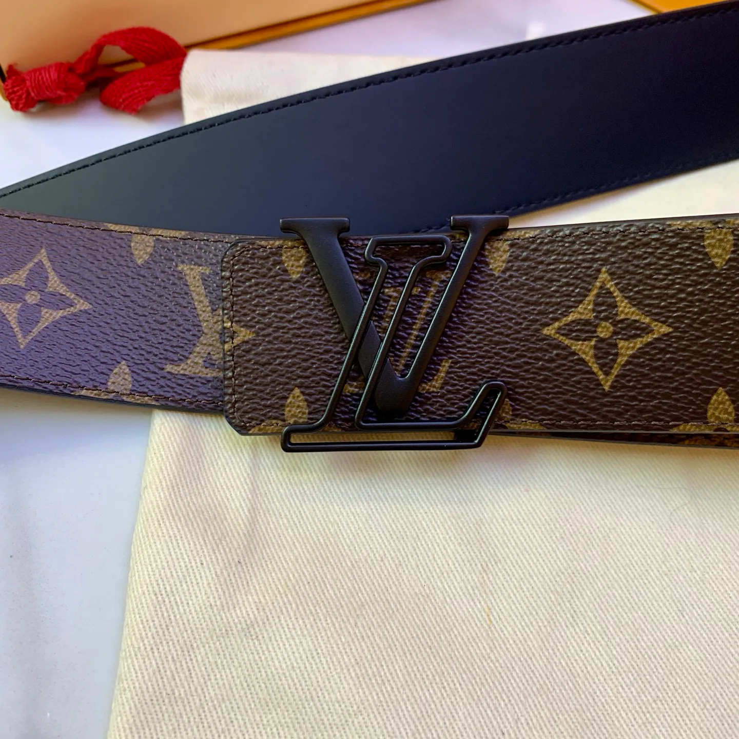 Belts LOUIS VUITTON 17725236