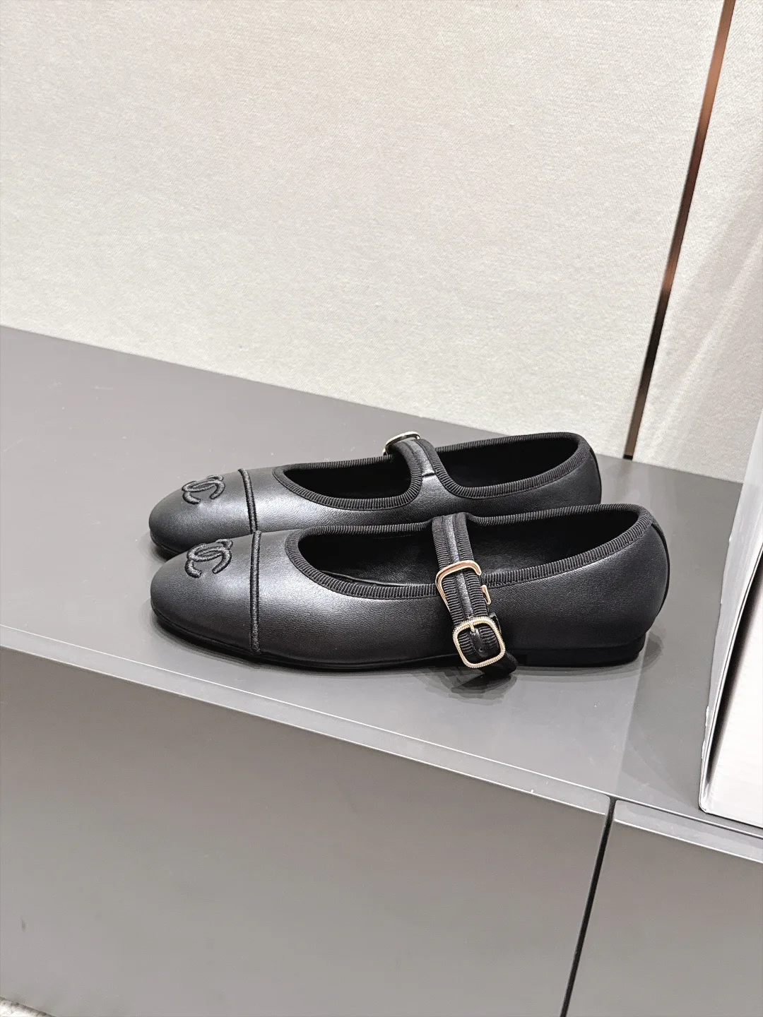 Women's Heels CHANEL 17946736