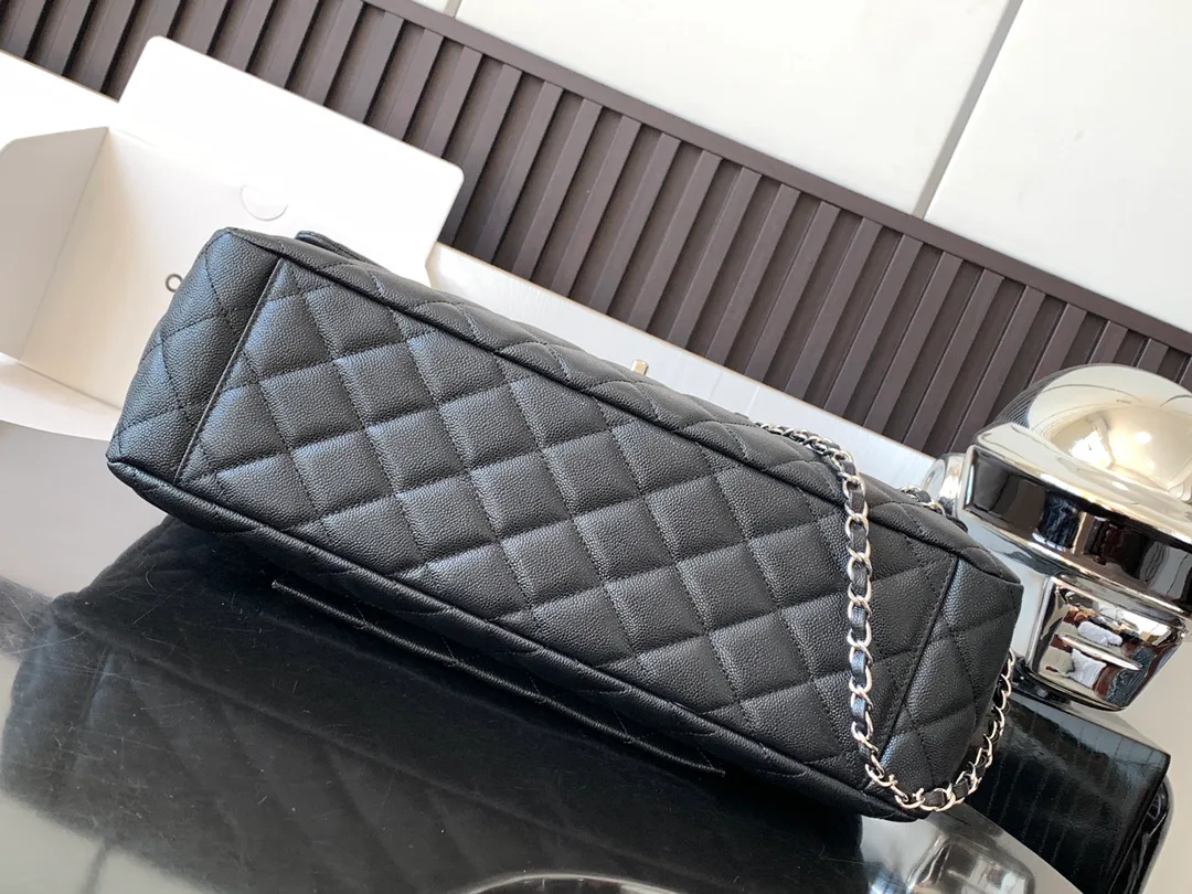 Women's Classic Handbags CHANEL 17949105