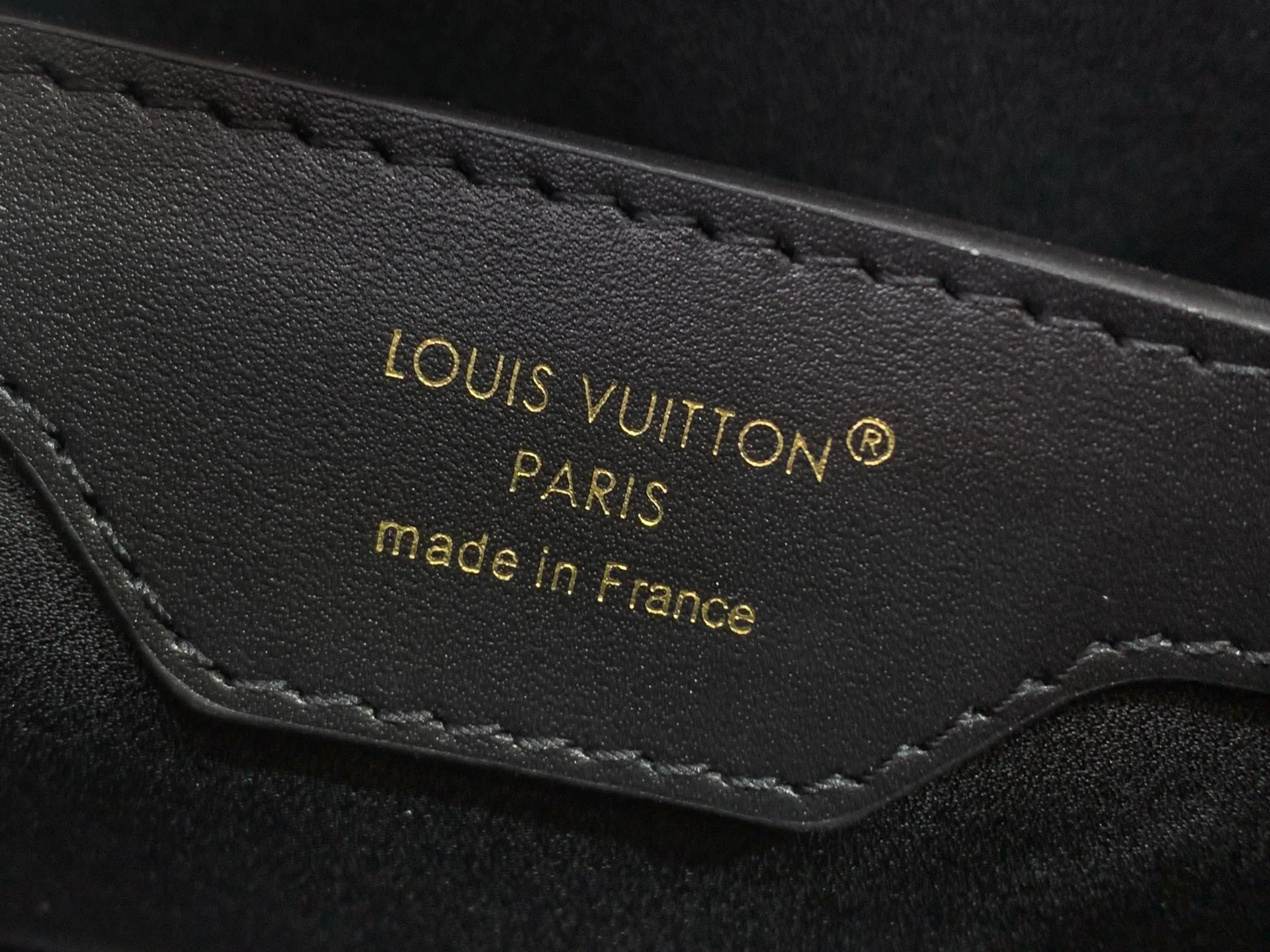 Women's Classic Handbags LOUIS VUITTON 17796555