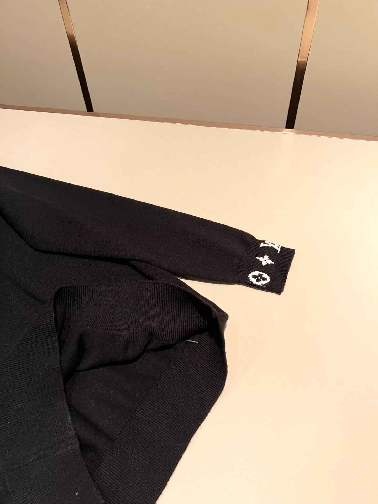 Men's Jumpers And Sweaters LOUIS VUITTON 18446376