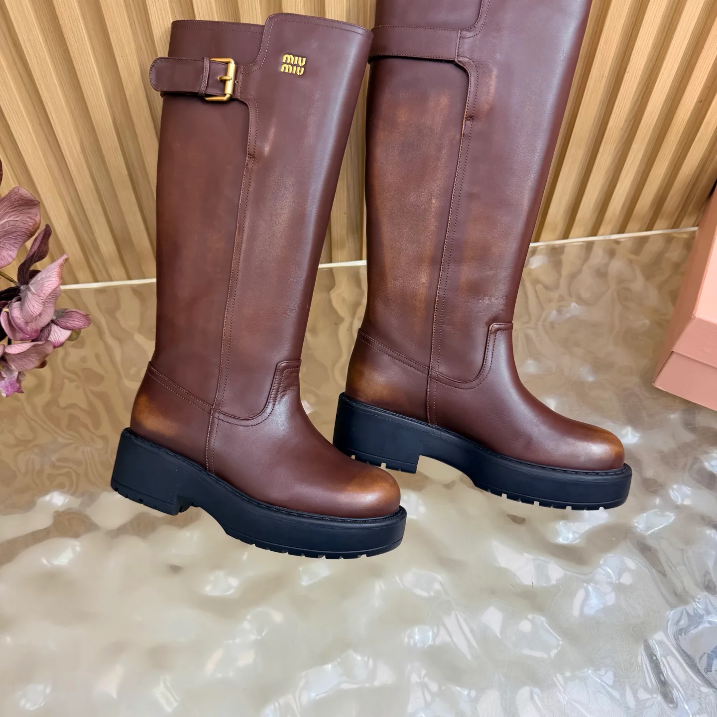Women's Boots MIU MIU 18235400