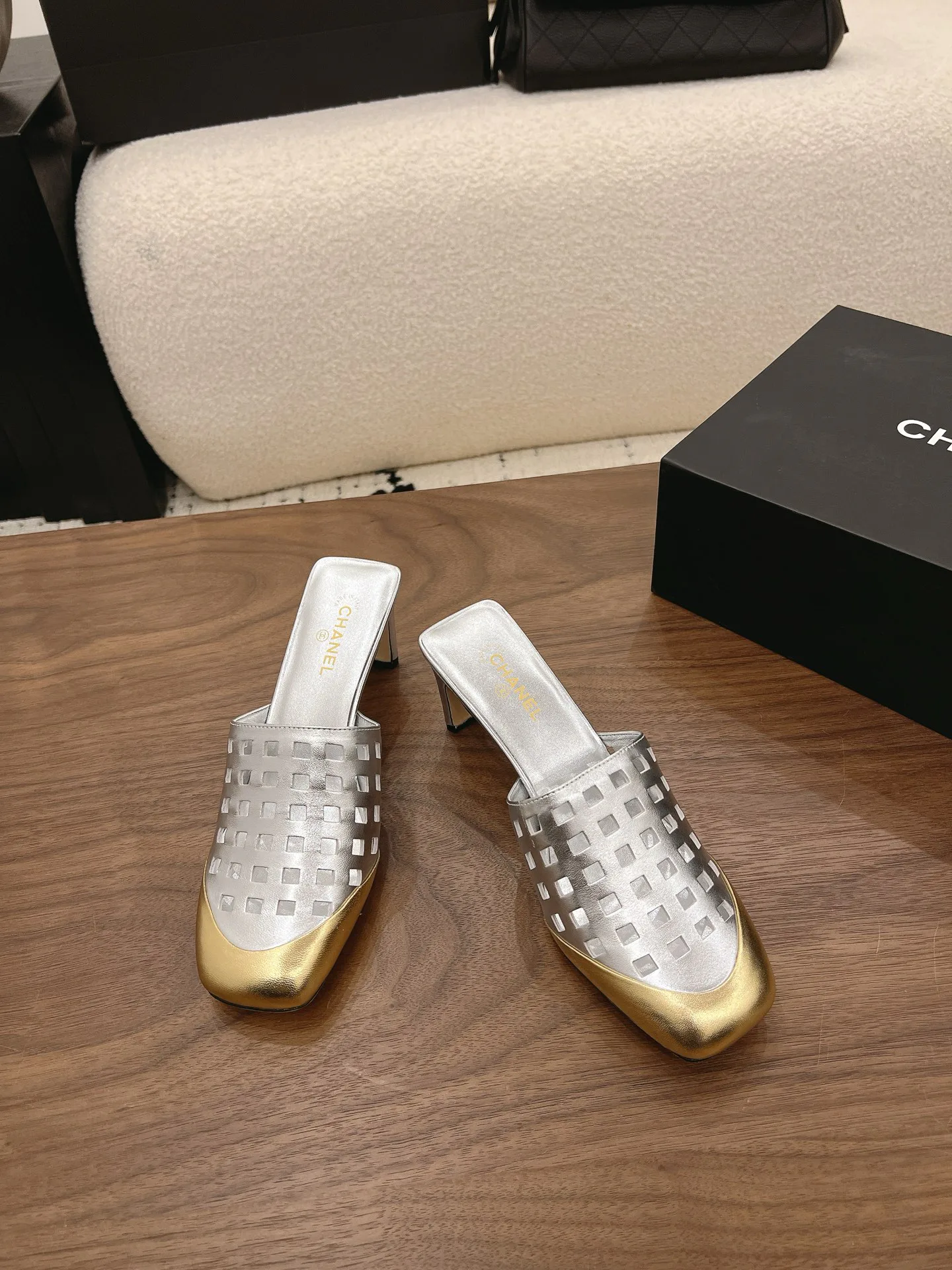 Women's Open-Toe Sandals CHANEL 16944152