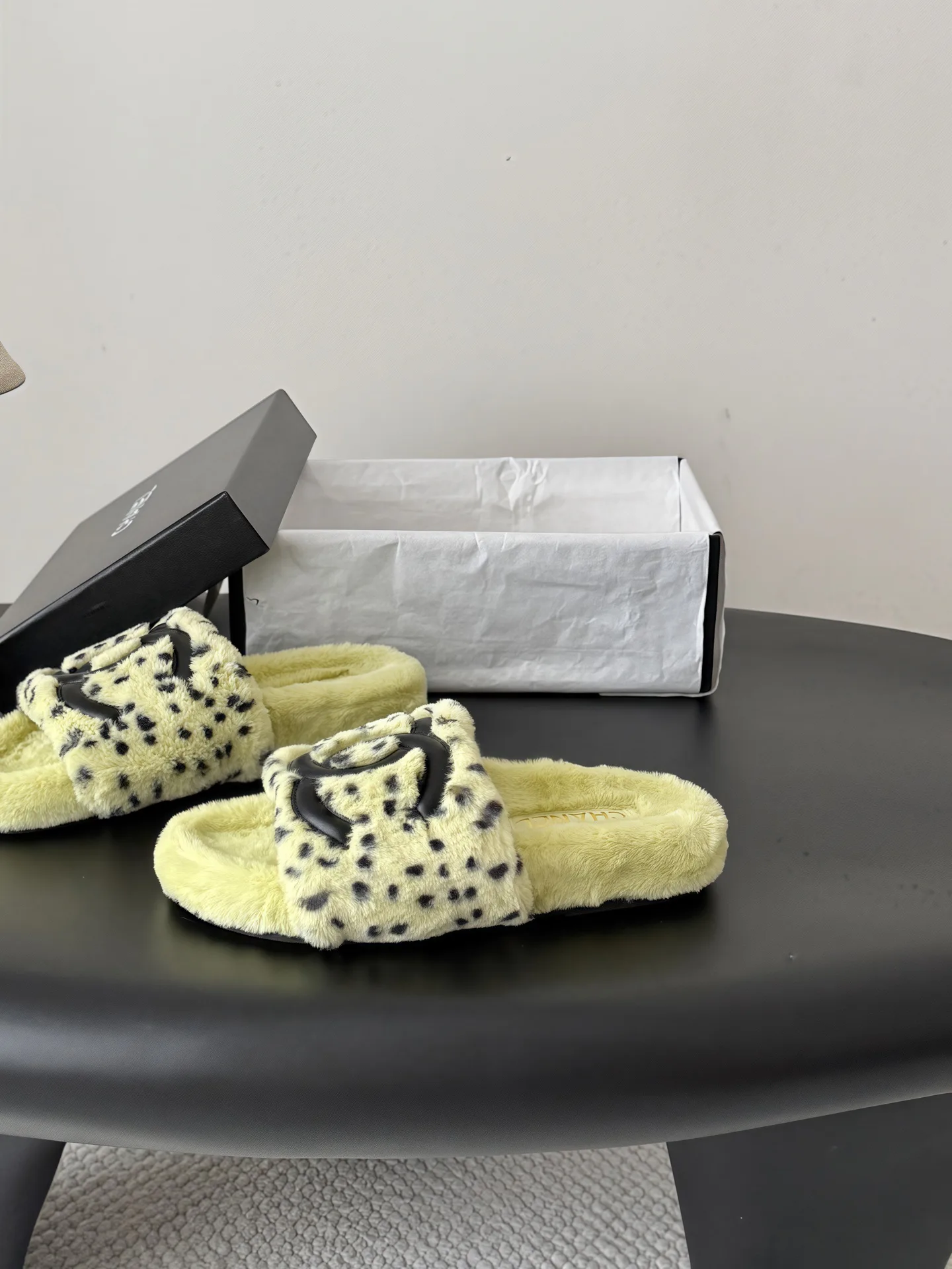 Women's Slippers CHANEL 18011850
