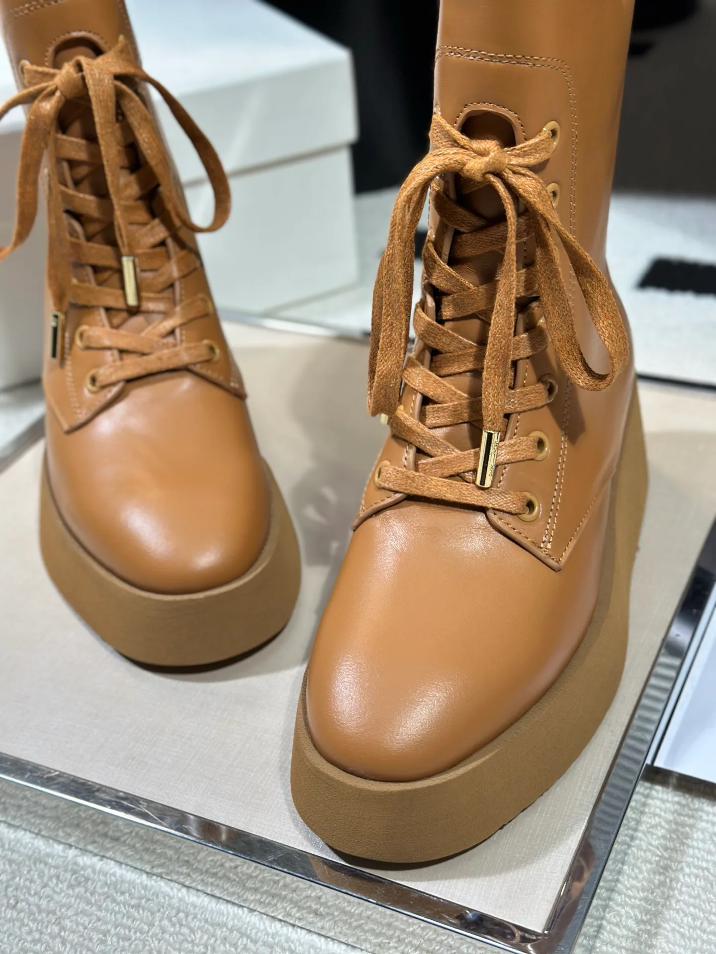 Women's Ankle Boots CELINE 18041690