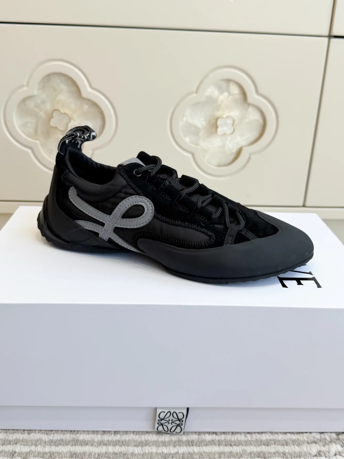 Women's Sneakers LOEWE 18275865