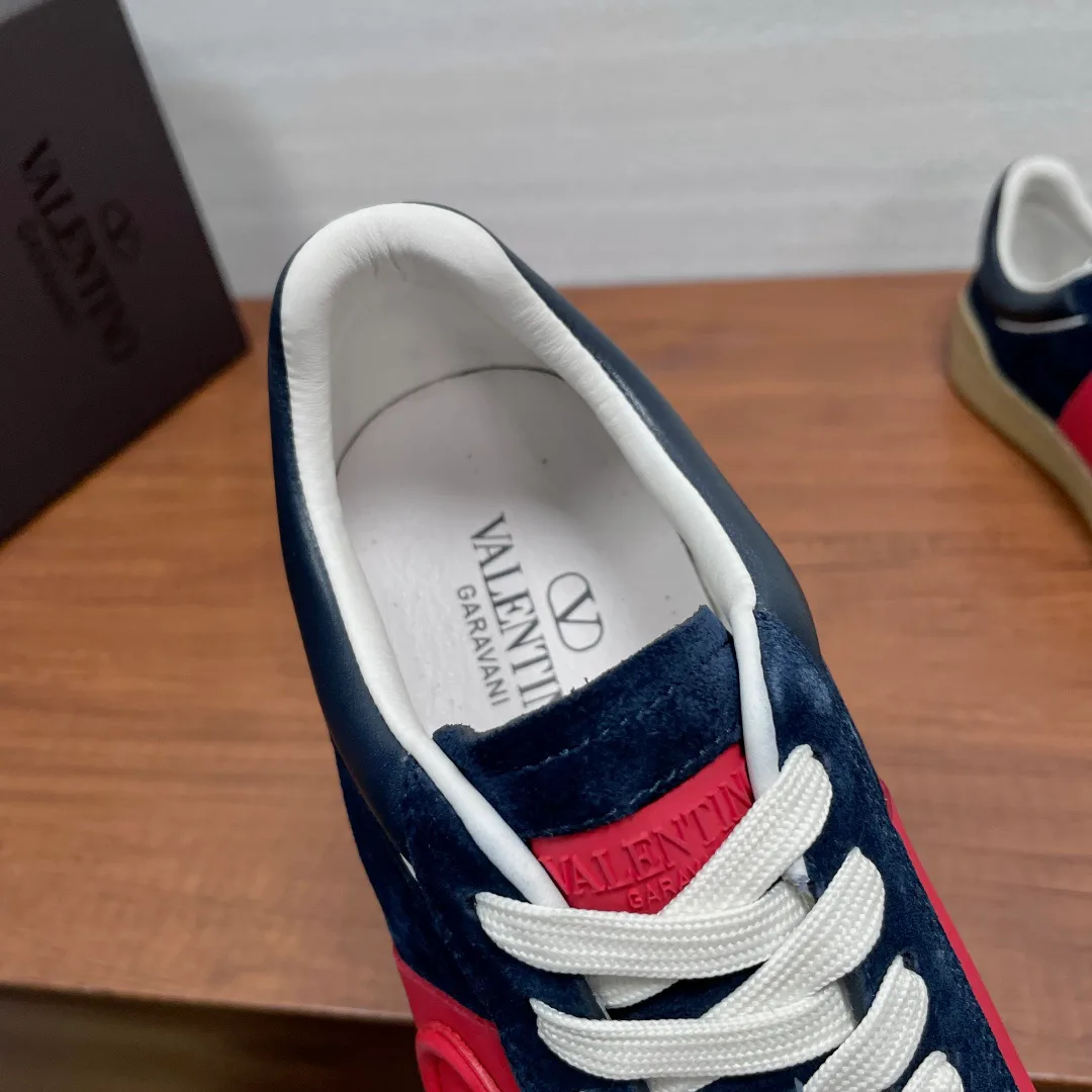 Men's Sneakers VALENTINO 17307260