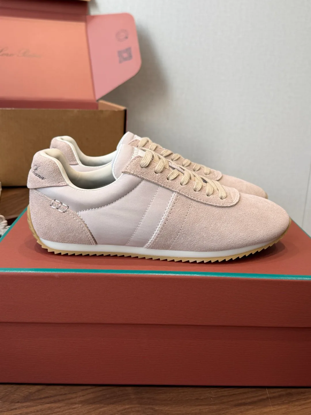 Women's Sneakers LORO PIANA 17535460