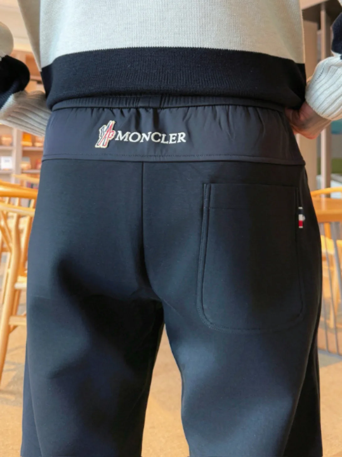 Men's Trousers MONCLER 18345721