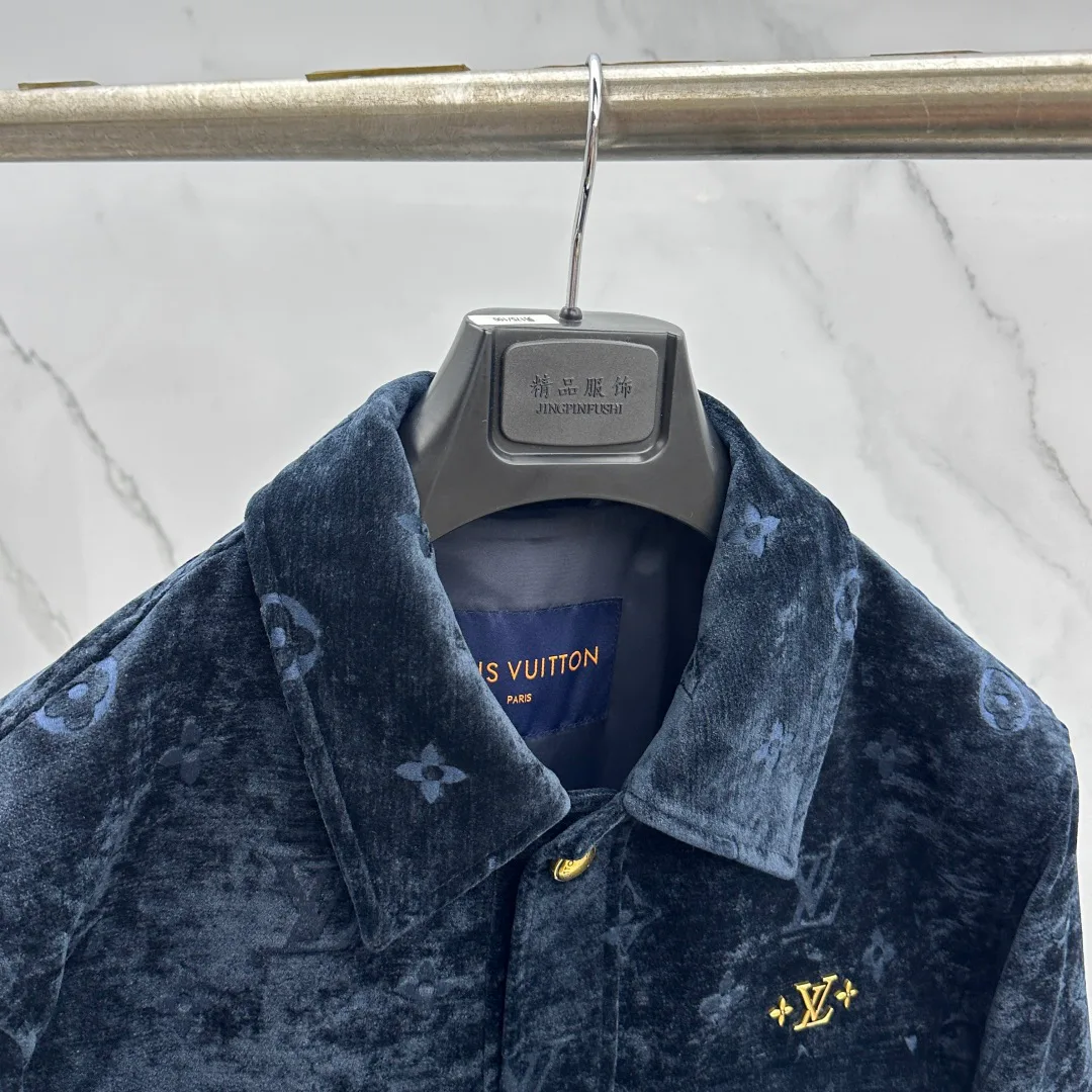 Куртки И Пуховики Мужские Louis Vuitton 18596982