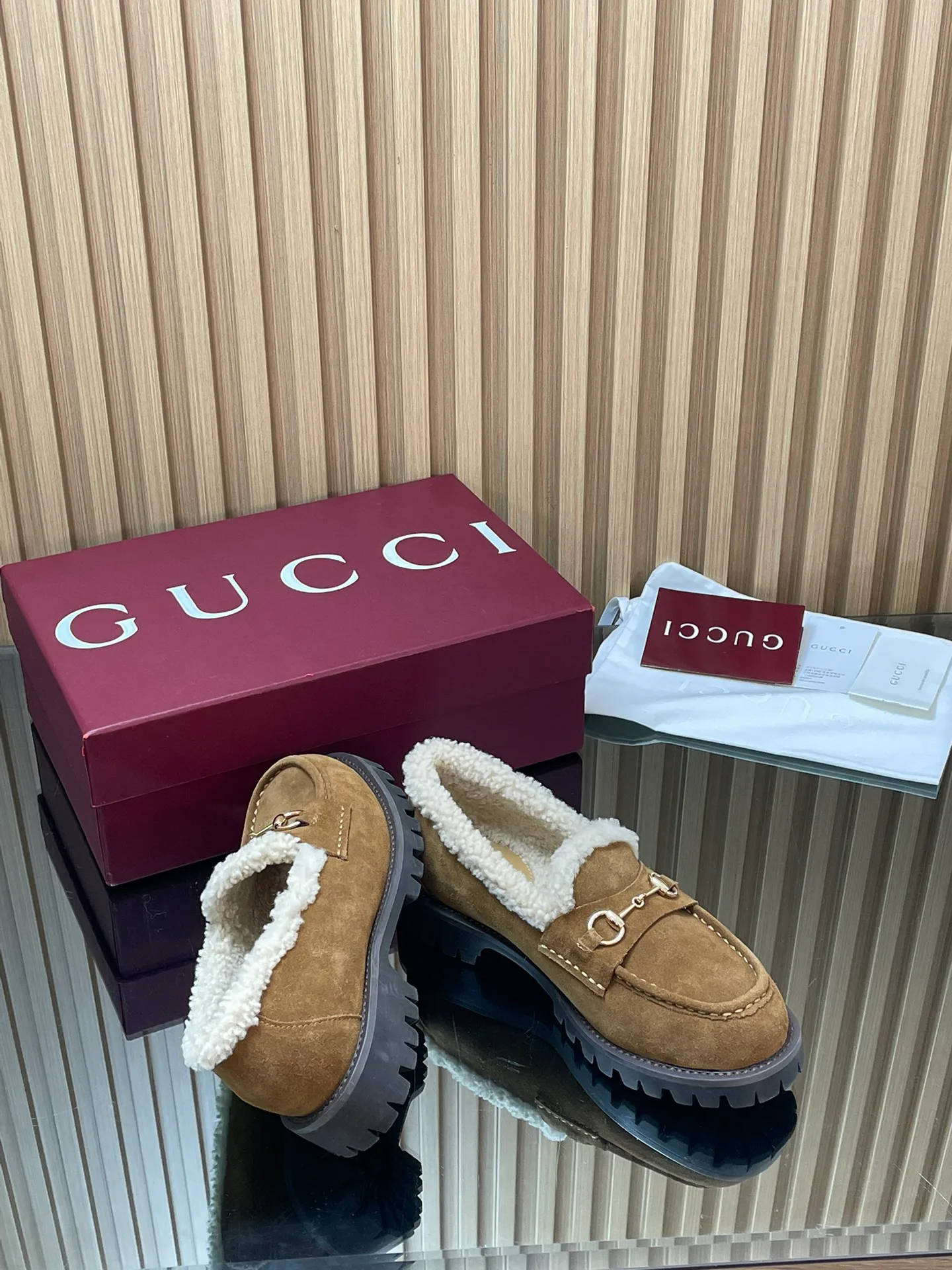 Women's Loafers And Moccasins GUCCI 18187056