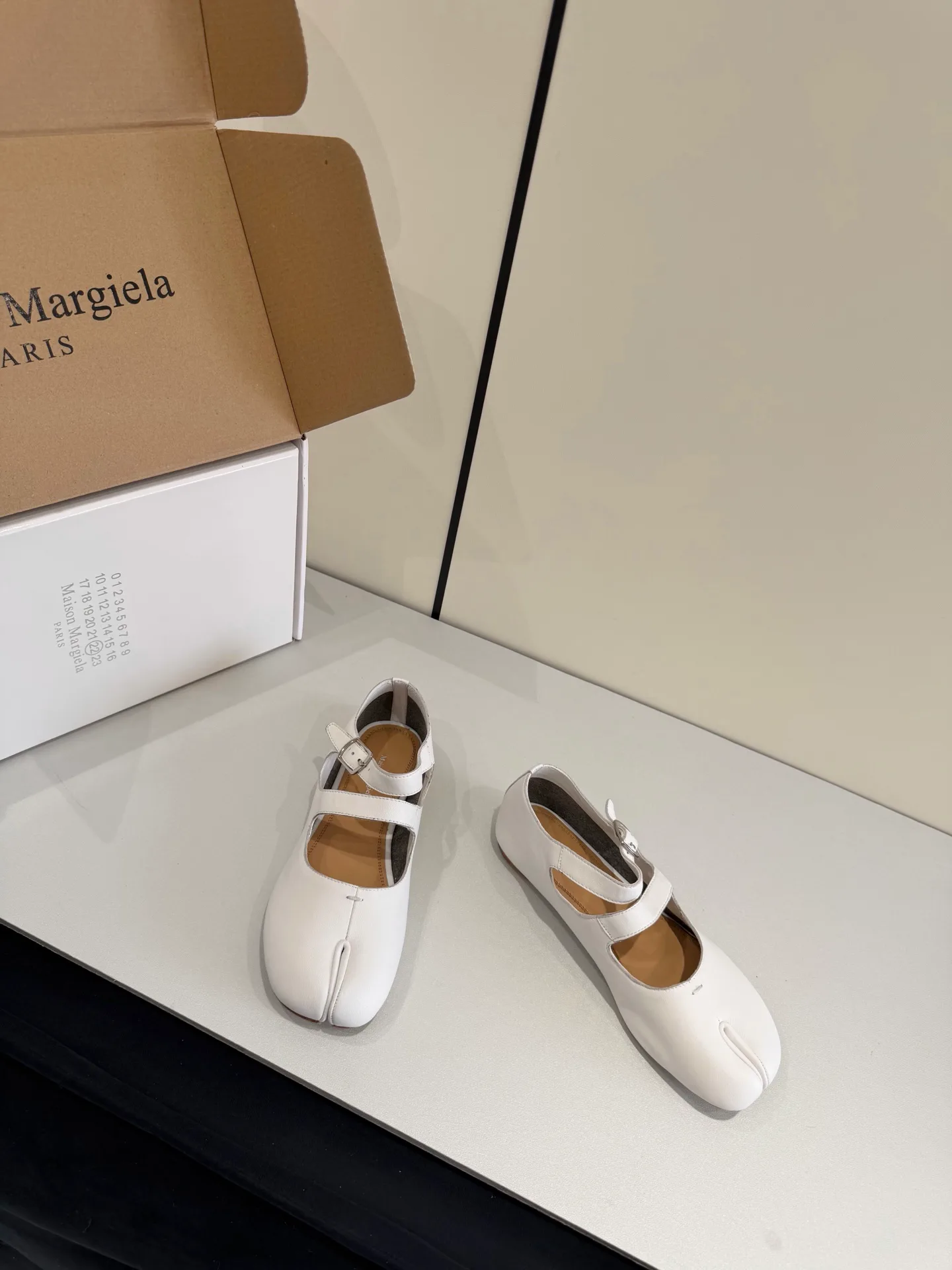 Women's Heels MAISON MARGIELA 17884333