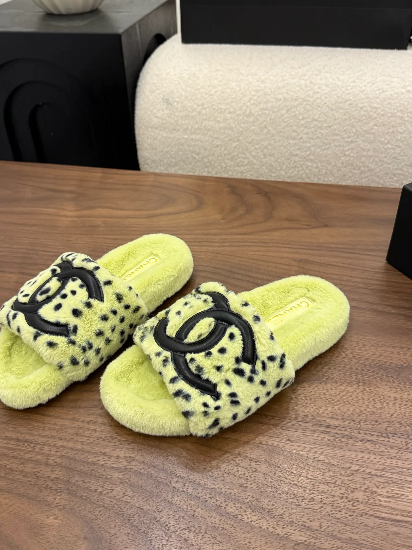Women's Slippers CHANEL 18223620