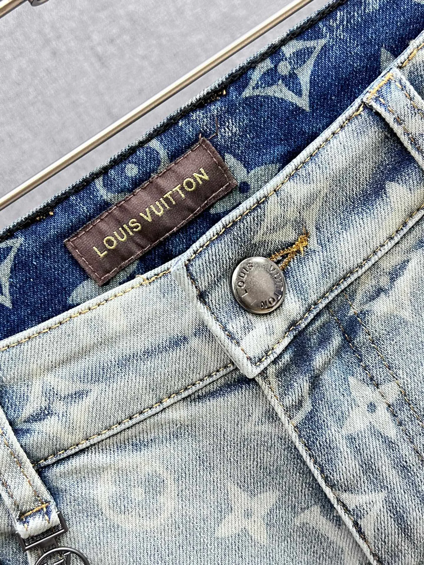 Men's Jeans LOUIS VUITTON 18097850