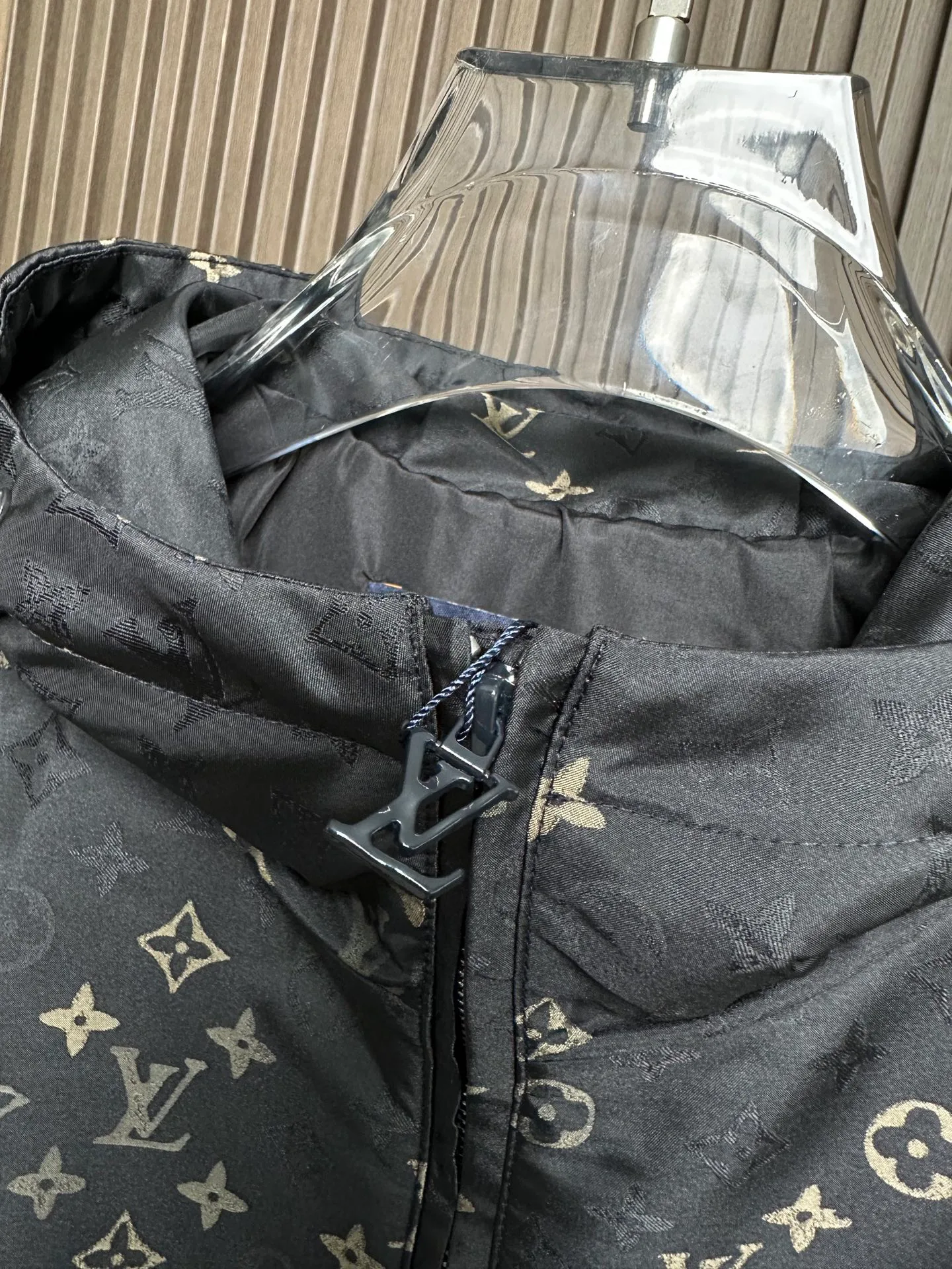 Men's Jackets And Down Jackets LOUIS VUITTON 18109849