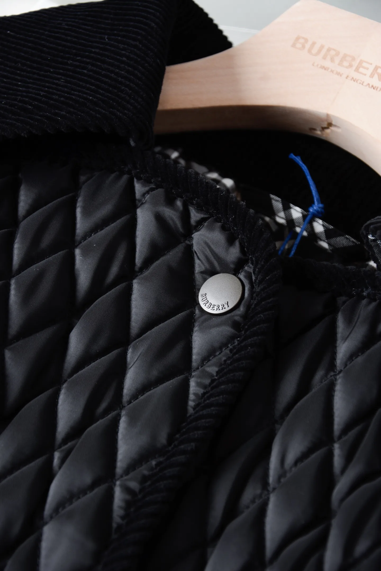 Men's Jackets And Down Jackets BURBERRY 17908966