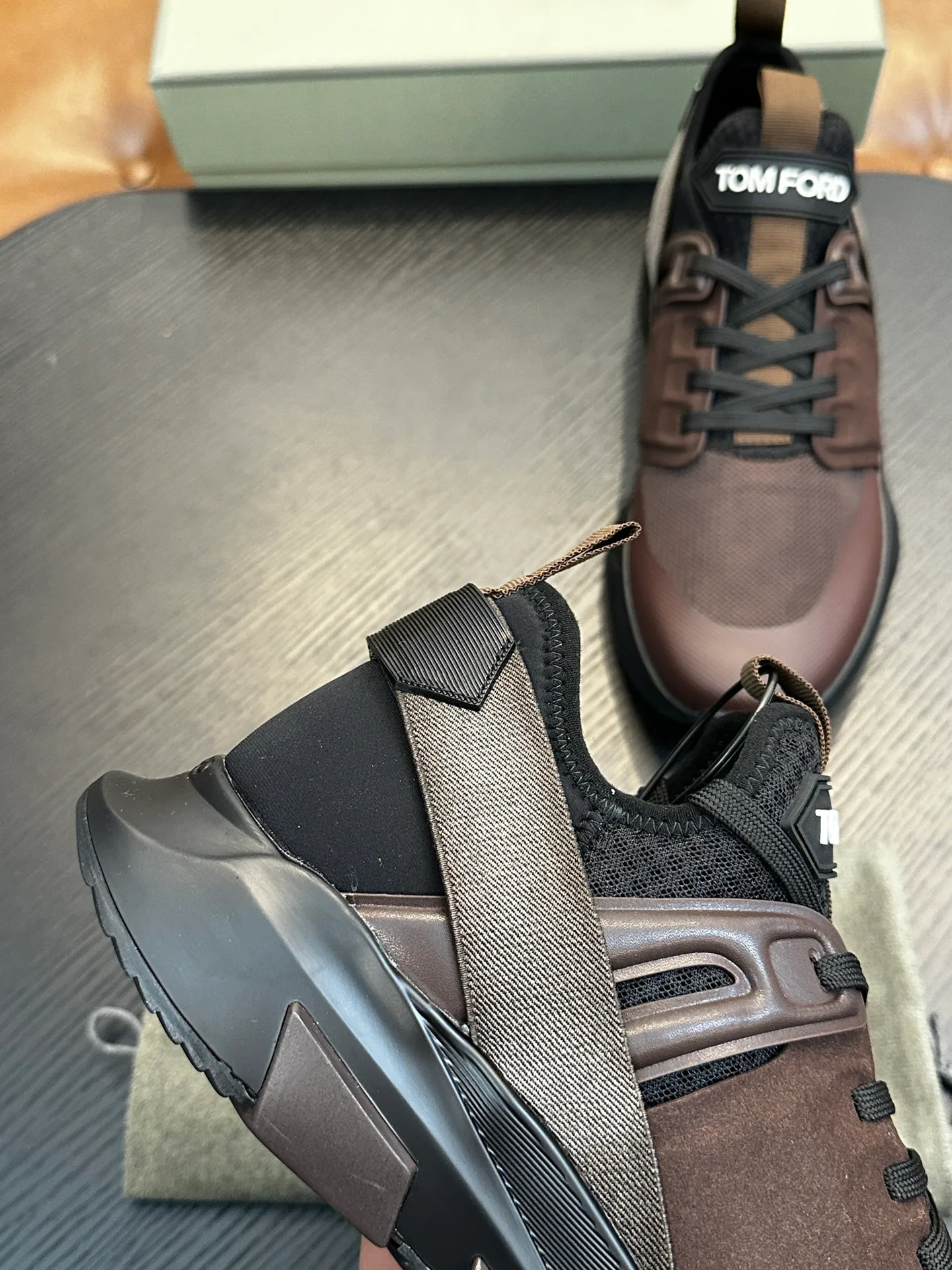 Men's Sneakers TOM FORD 18118658