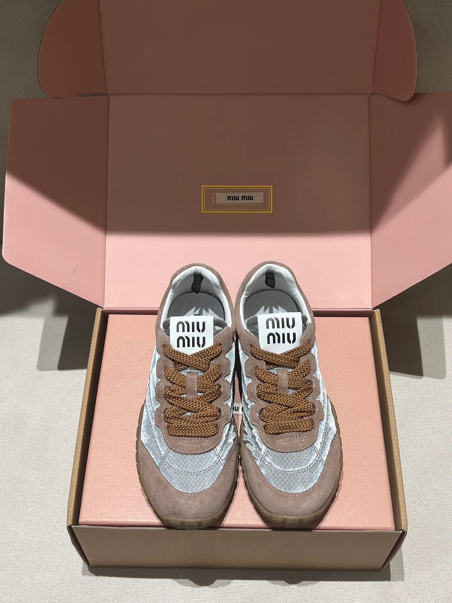 Women's Sneakers MIU MIU 18020564