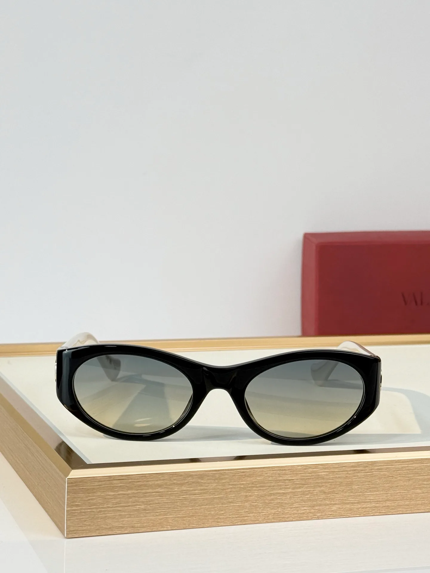 Glasses VALENTINO 18118131