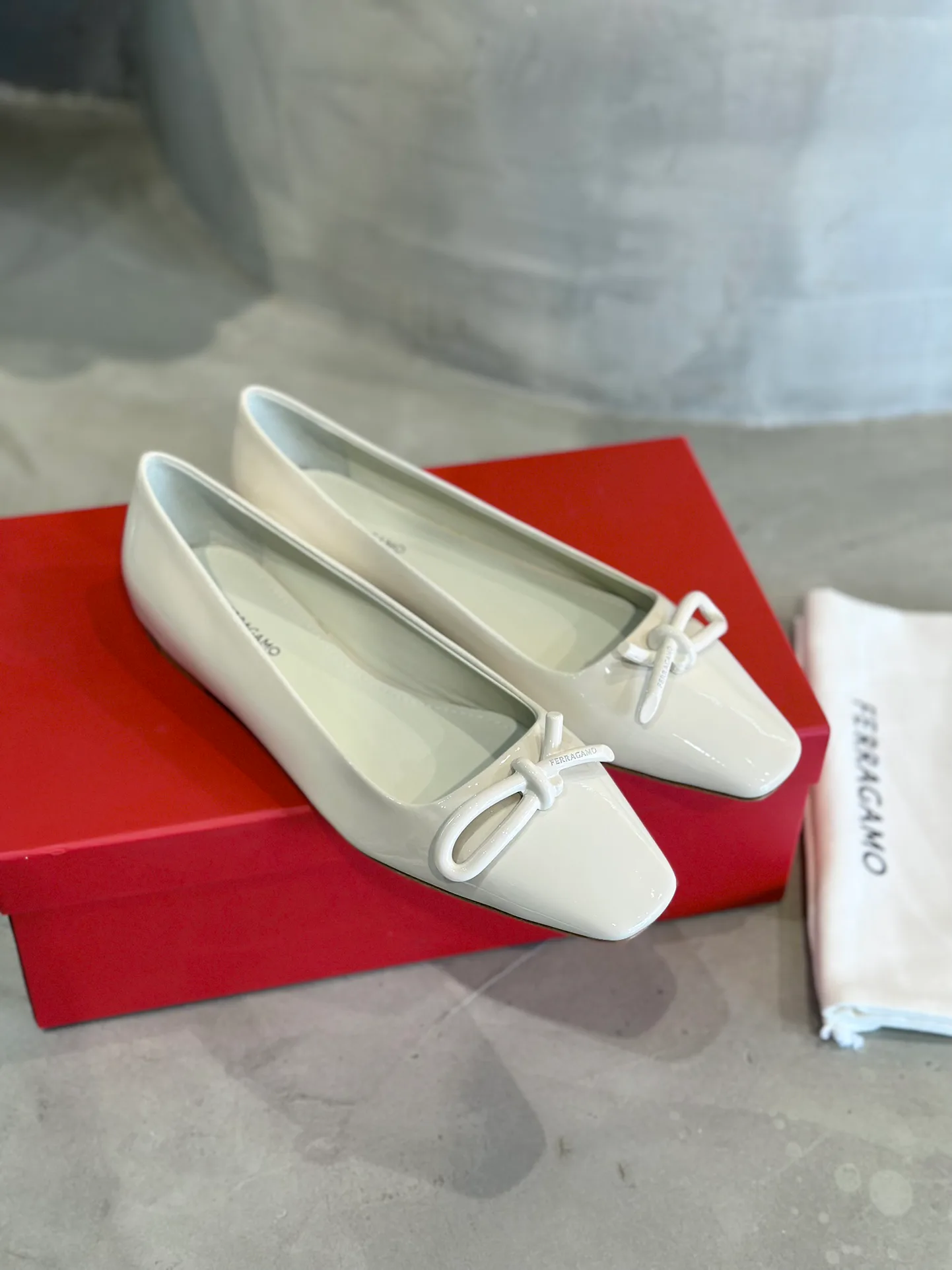 Women's Ballet Flats SALVATORE FERRAGAMO 18340745