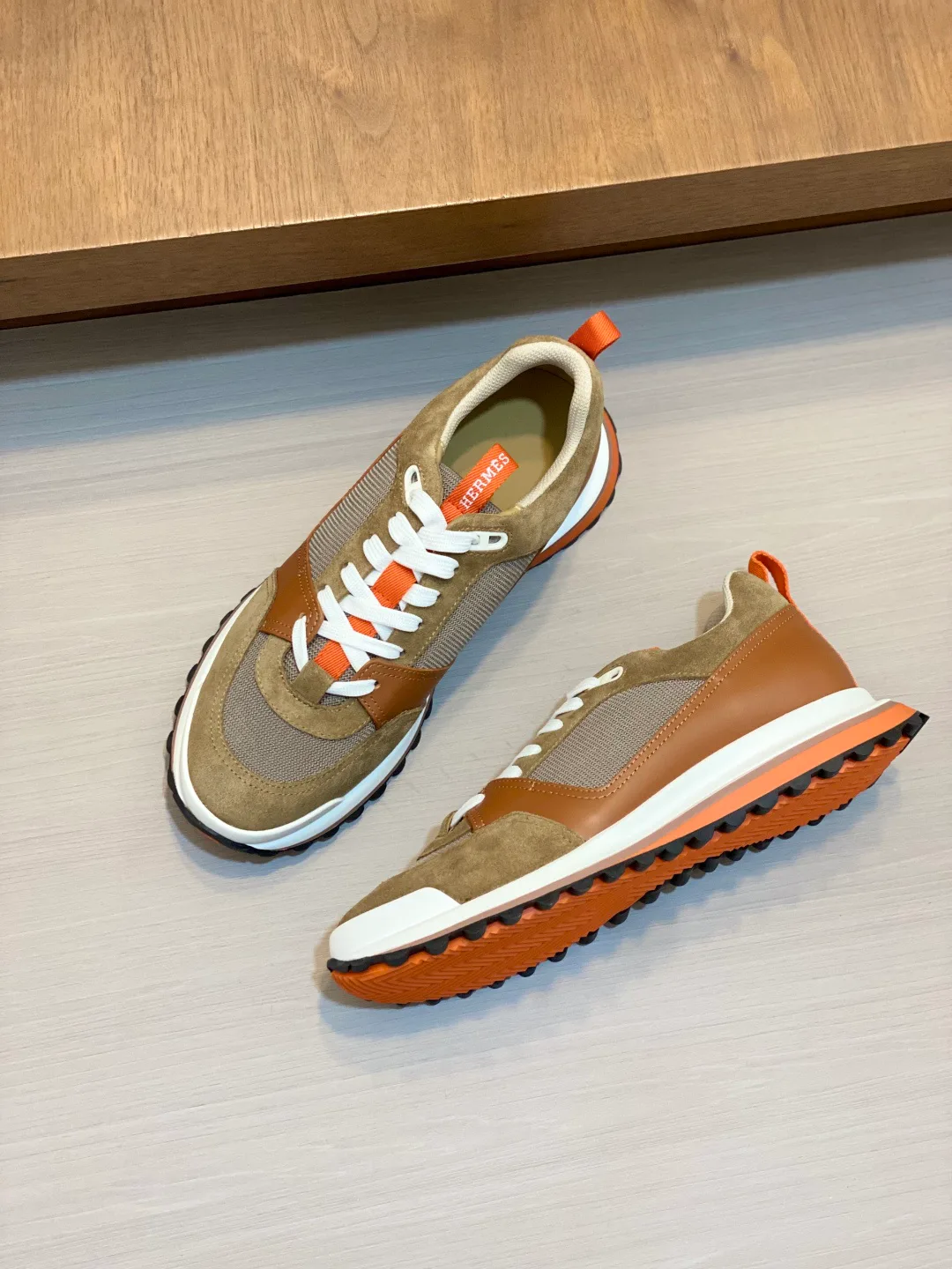 Men's Sneakers HERMES 18055271
