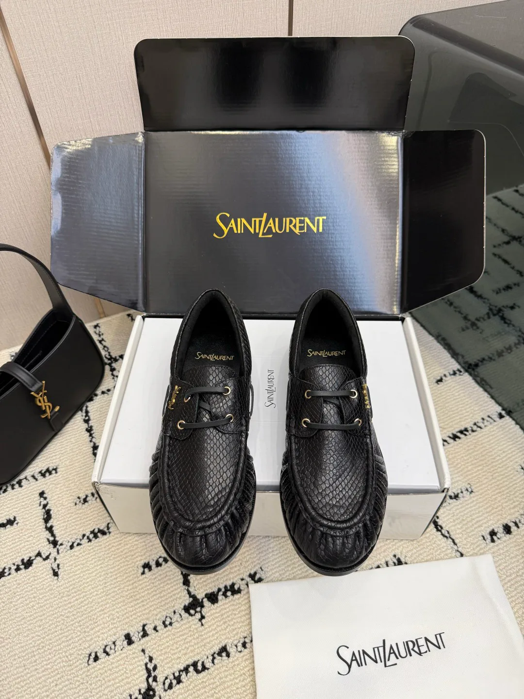Women's Loafers And Moccasins SAINT LAURENT 17816915