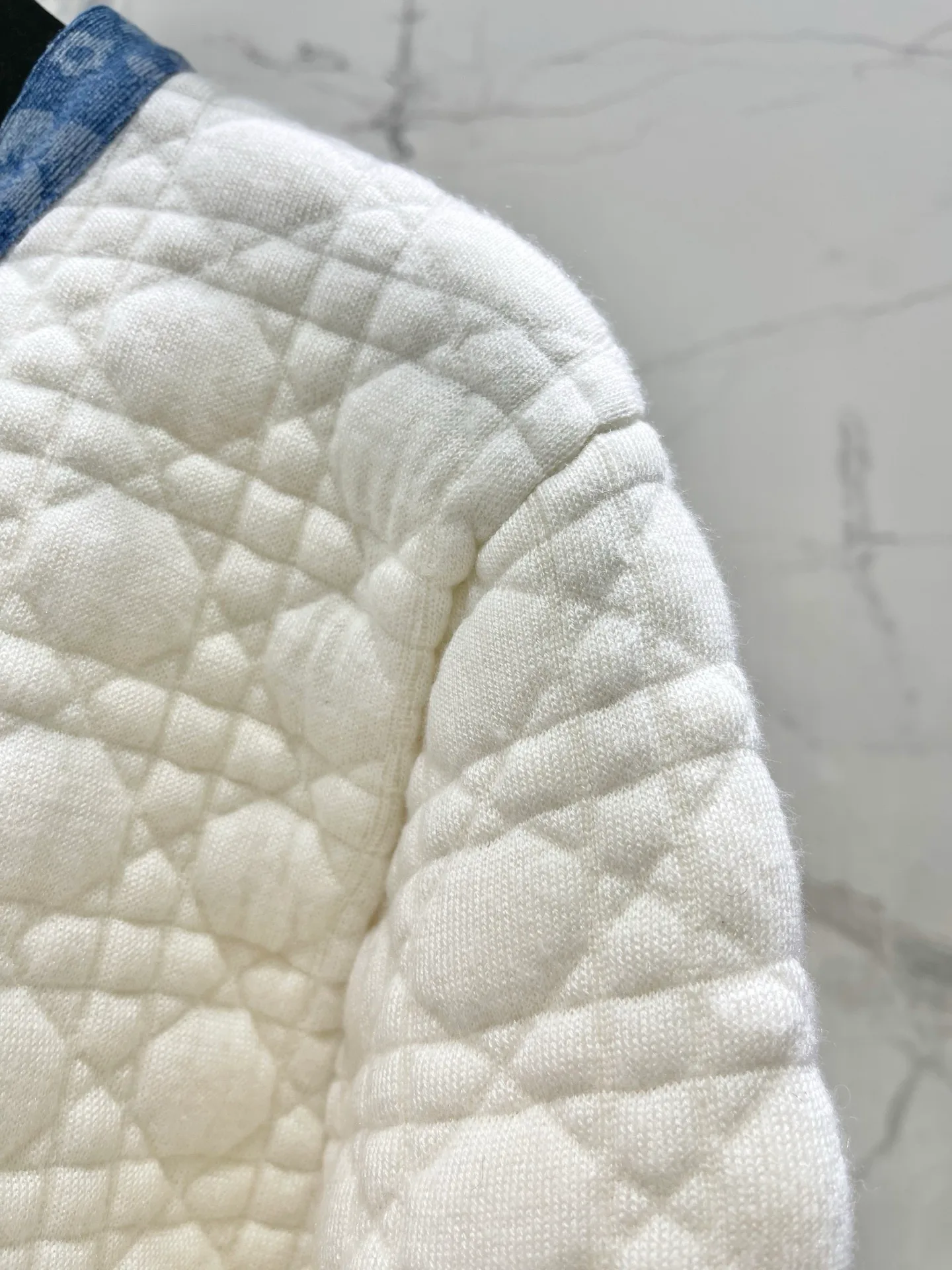 Women's Jumpers And Sweaters CHANEL 18506453